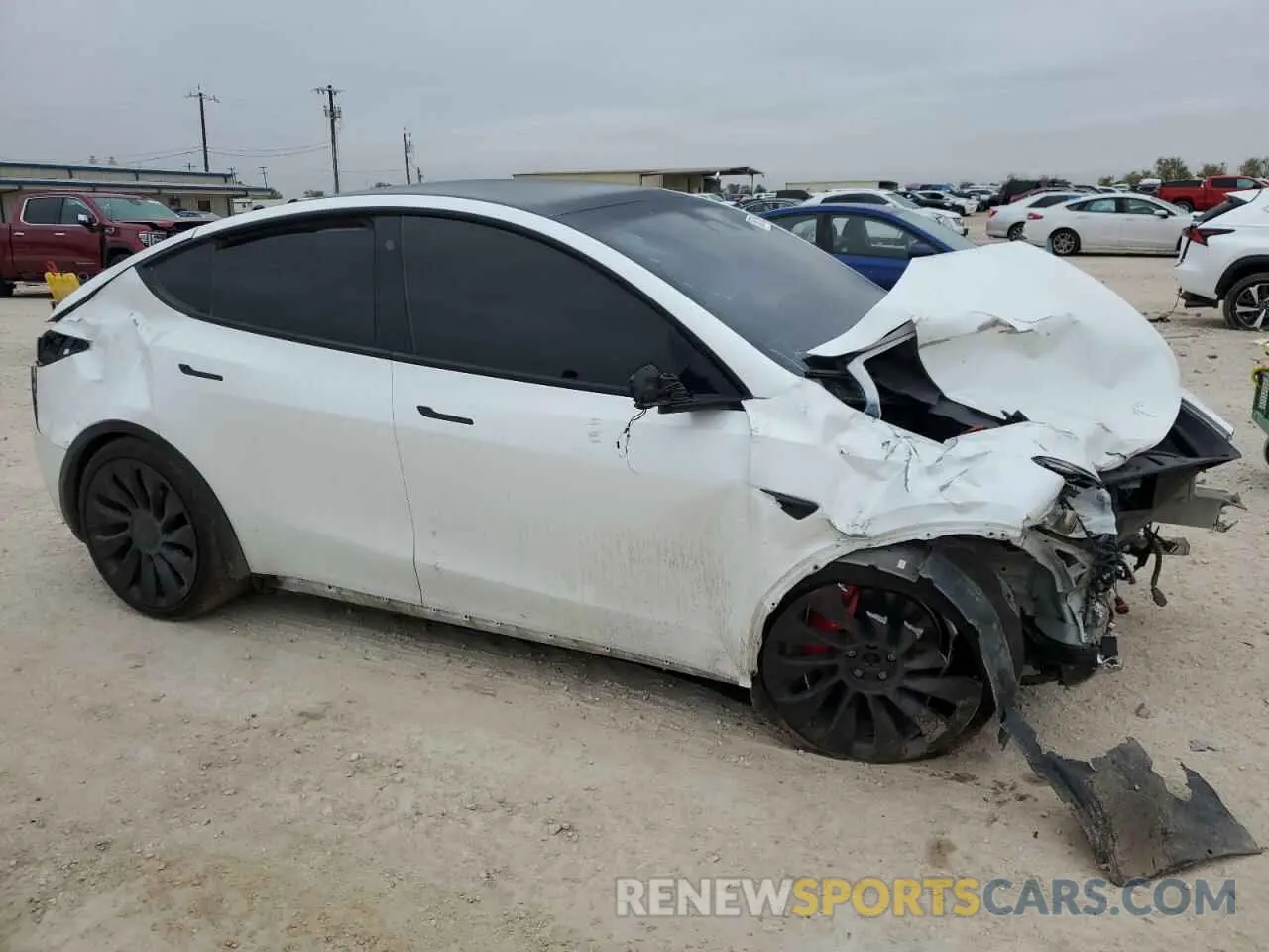 4 Фотография поврежденного автомобиля 5YJYGDEF0MF267326 TESLA MODEL Y 2021