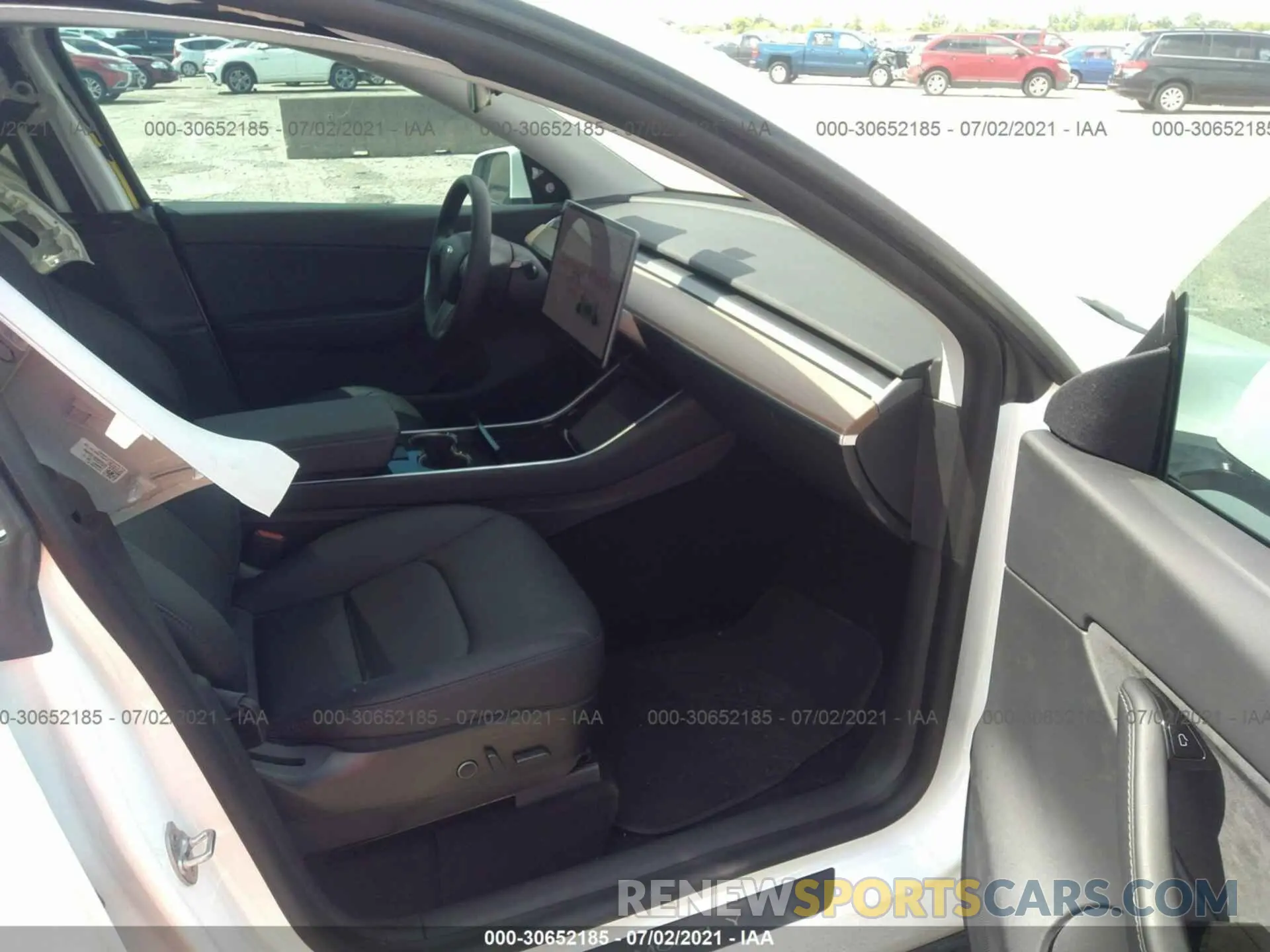 5 Photograph of a damaged car 5YJYGDEF1MF090110 TESLA MODEL Y 2021