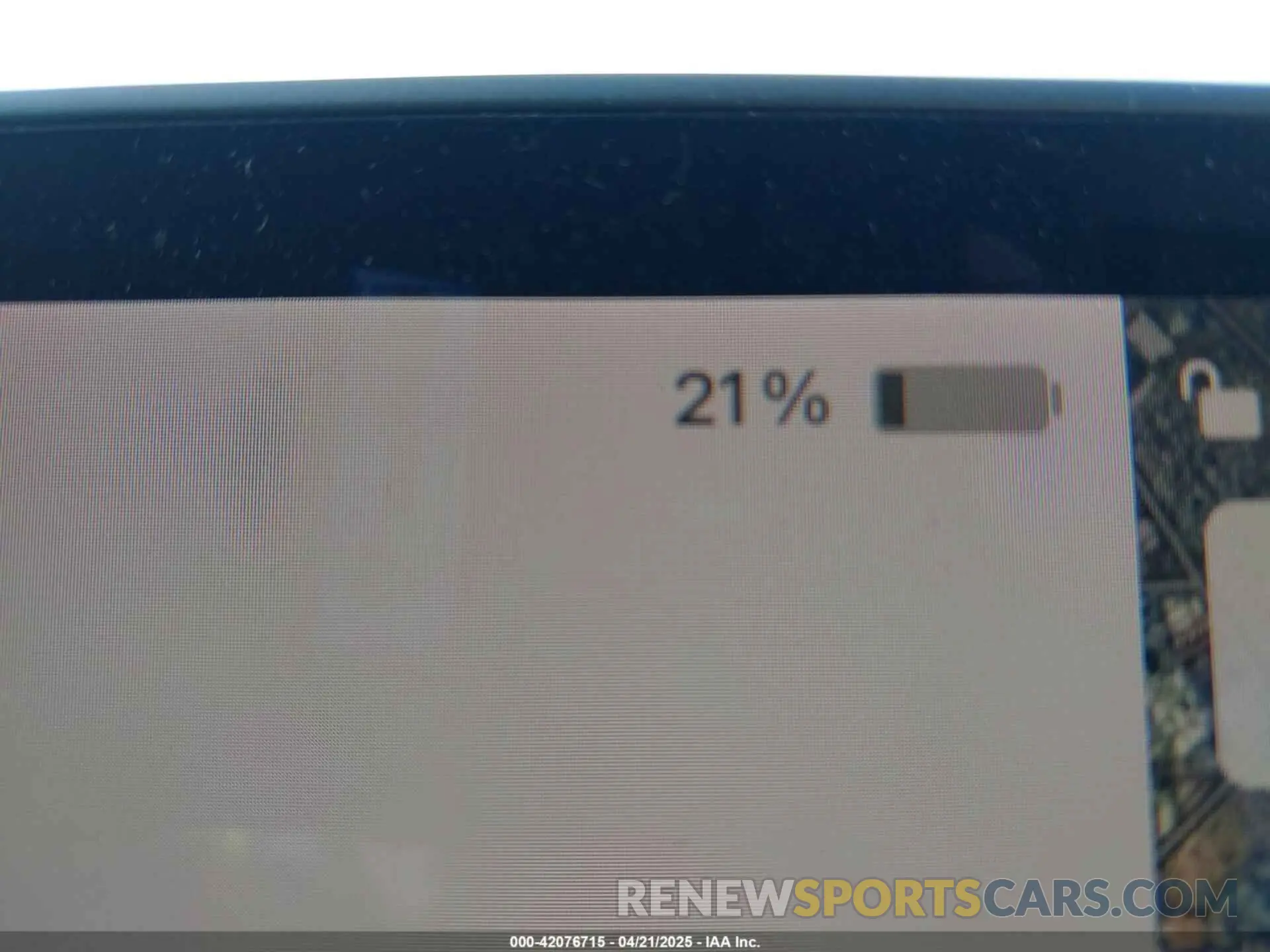 17 Photograph of a damaged car 5YJYGDEF1MF092889 TESLA MODEL Y 2021