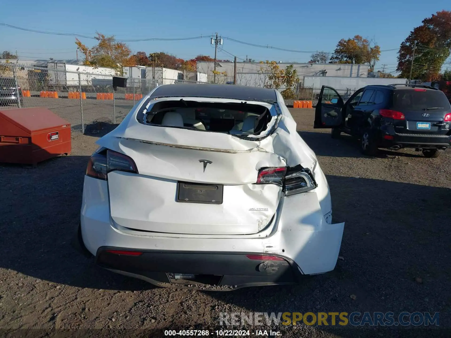 6 Photograph of a damaged car 5YJYGDEF1MF209421 TESLA MODEL Y 2021