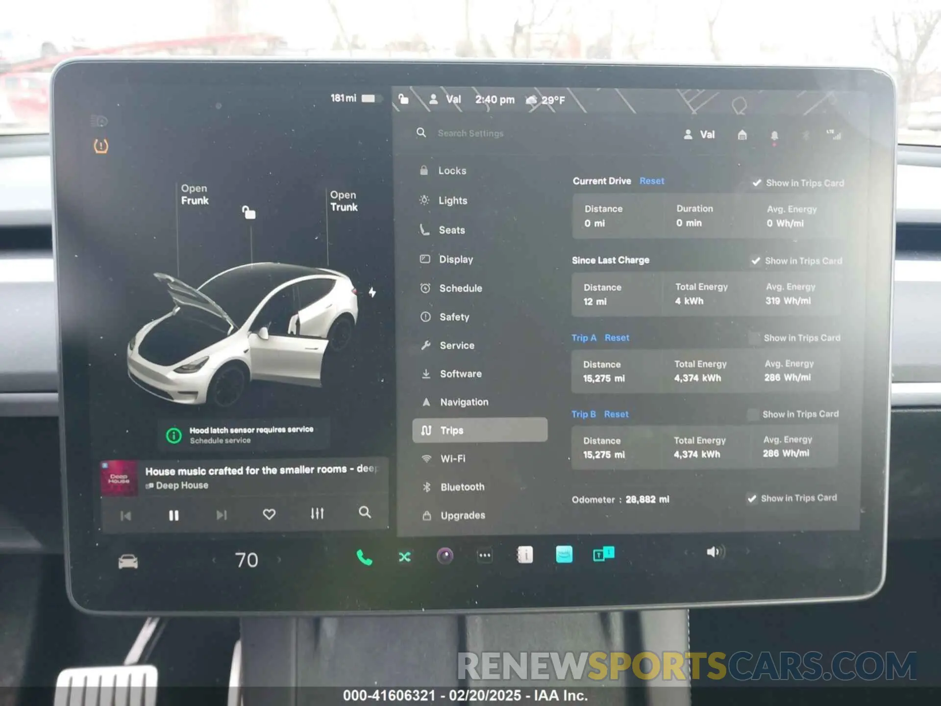 15 Photograph of a damaged car 5YJYGDEF1MF262930 TESLA MODEL Y 2021
