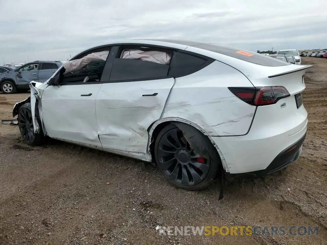 2 Фотография поврежденного автомобиля 5YJYGDEF1MF266895 TESLA MODEL Y 2021
