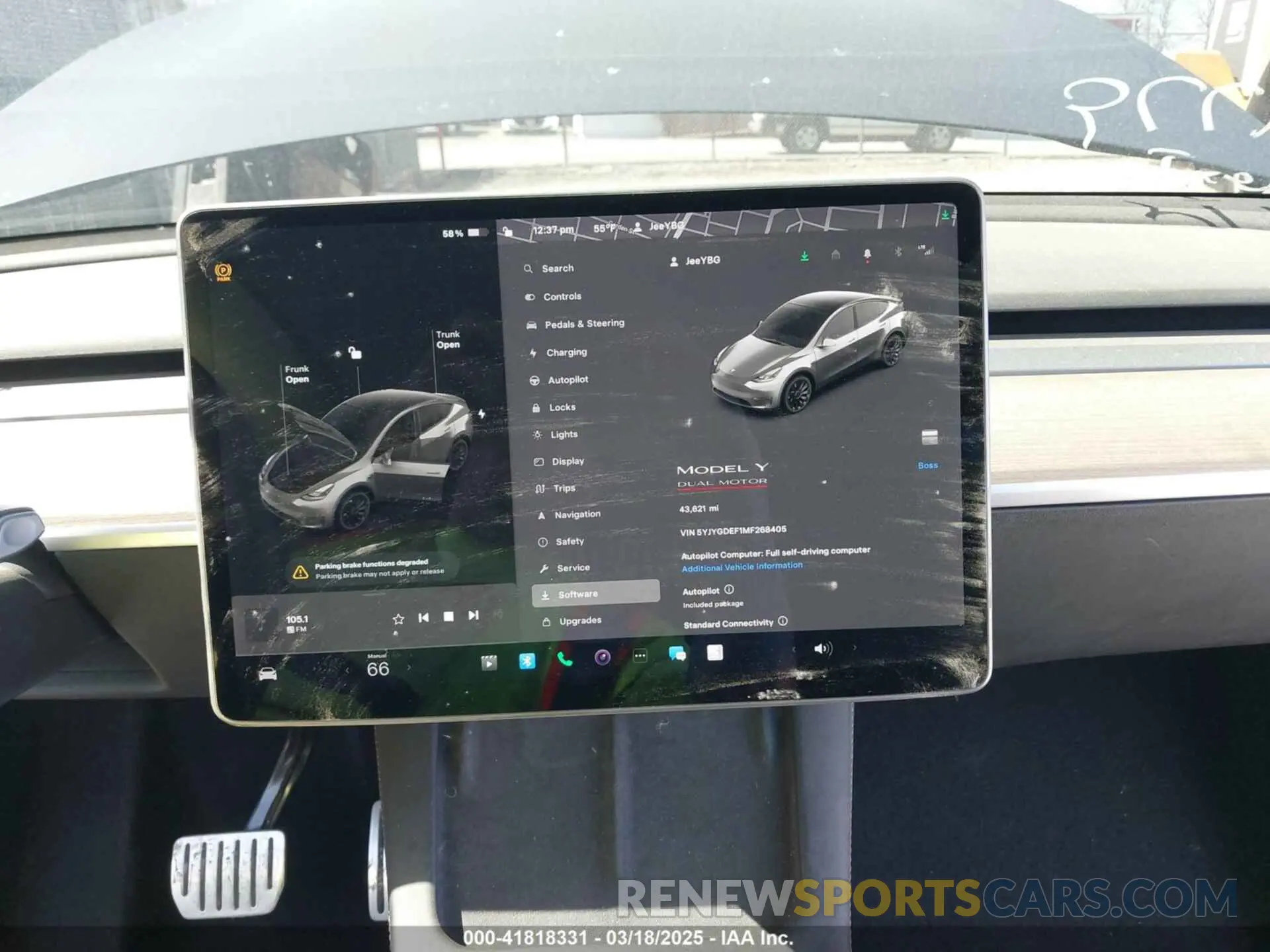 18 Photograph of a damaged car 5YJYGDEF1MF268405 TESLA MODEL Y 2021