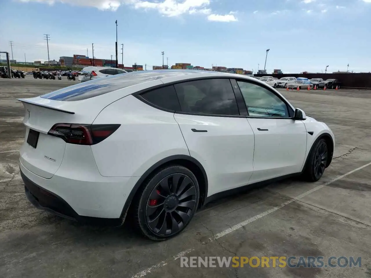3 Photograph of a damaged car 5YJYGDEF2MF157829 TESLA MODEL Y 2021