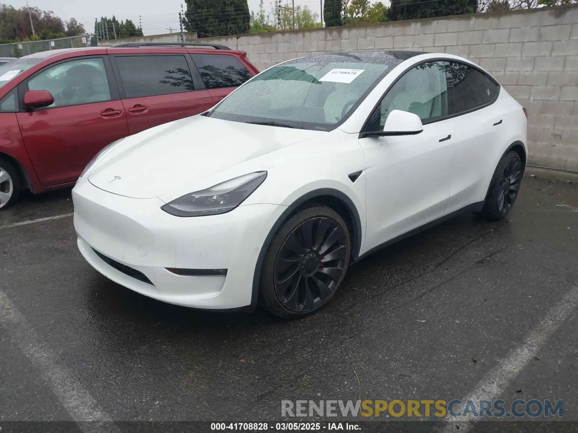 2 Photograph of a damaged car 5YJYGDEF2MF230374 TESLA MODEL Y 2021