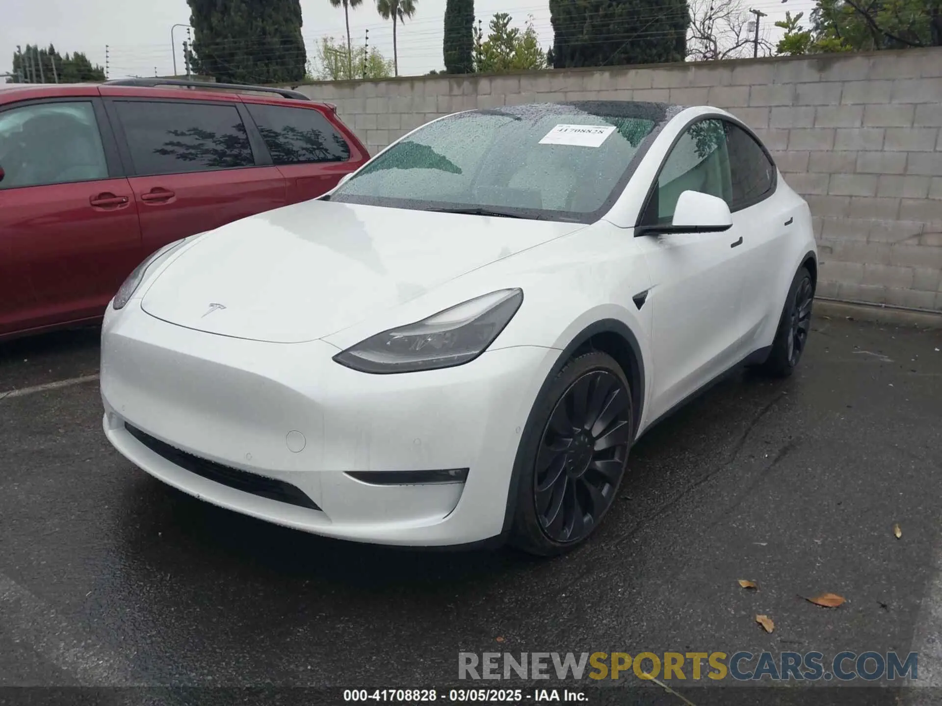 6 Photograph of a damaged car 5YJYGDEF2MF230374 TESLA MODEL Y 2021
