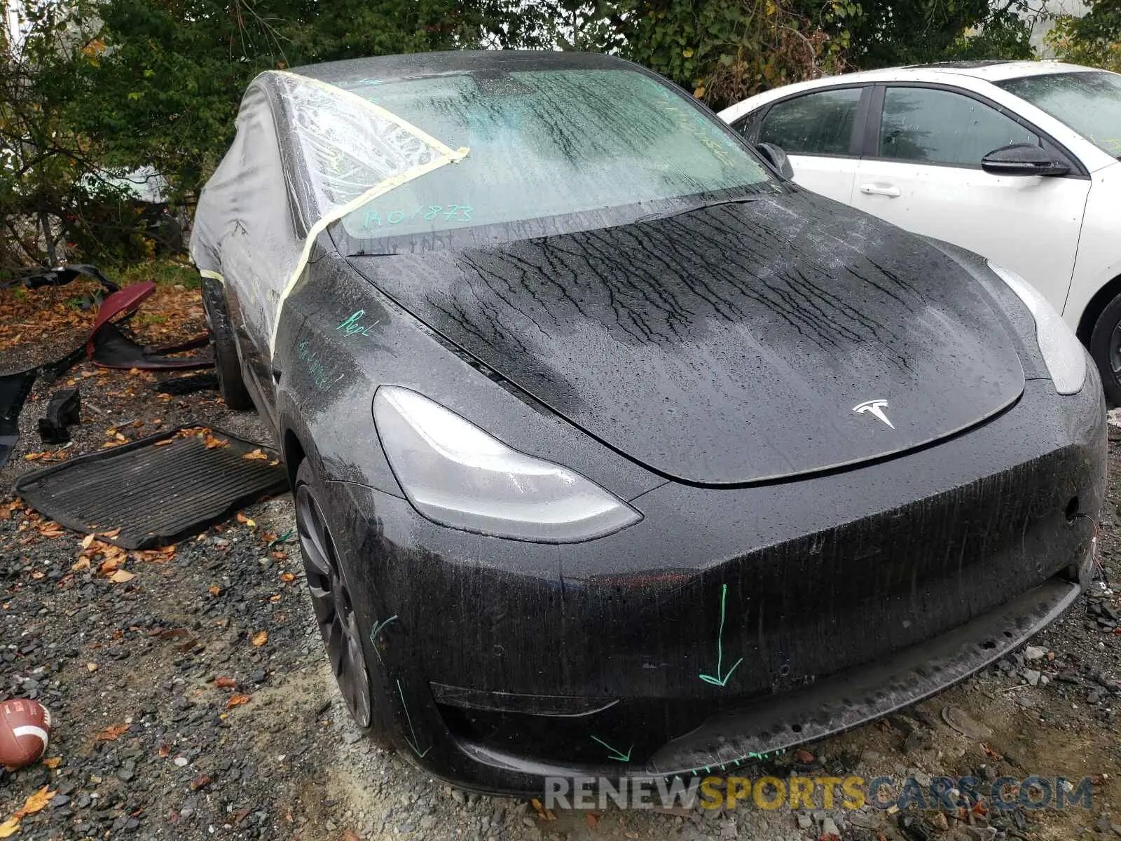 1 Photograph of a damaged car 5YJYGDEF3MF242999 TESLA MODEL Y 2021
