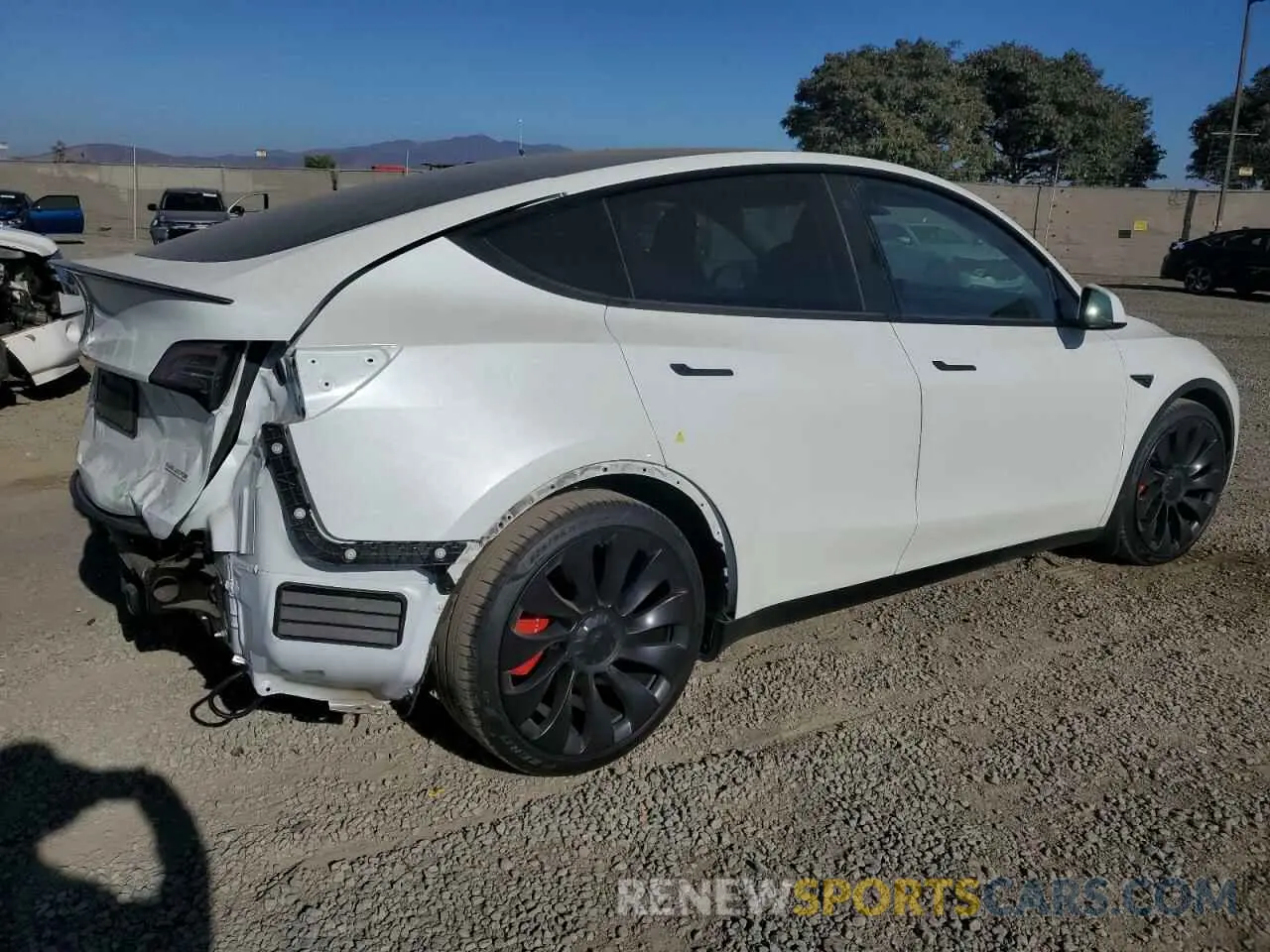 3 Photograph of a damaged car 5YJYGDEF3MF262301 TESLA MODEL Y 2021