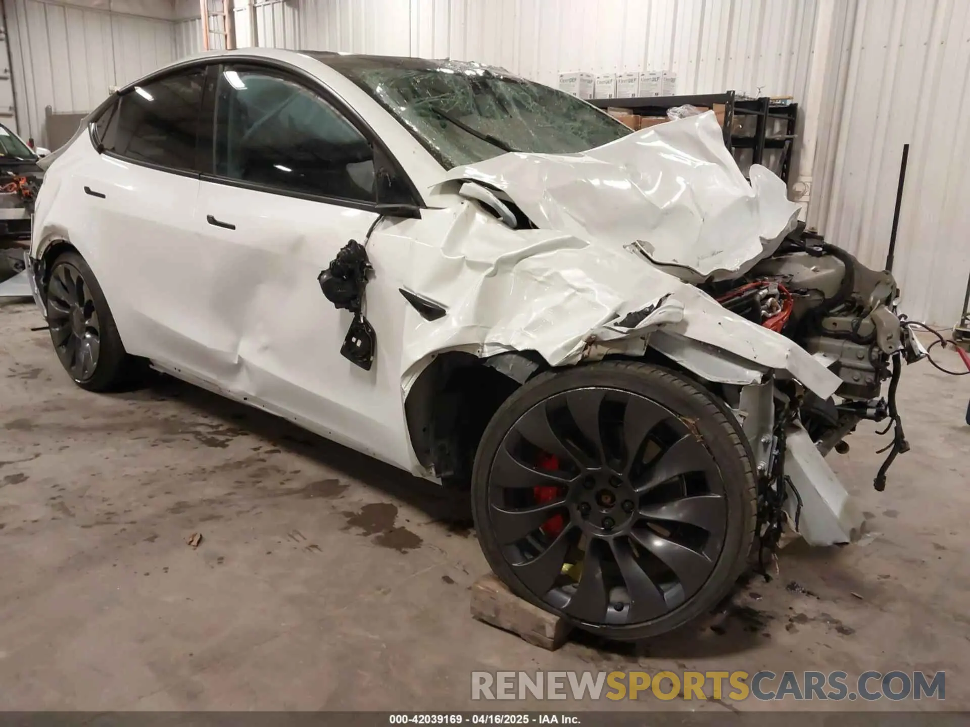 1 Фотография поврежденного автомобиля 5YJYGDEF4MF075584 TESLA MODEL Y 2021