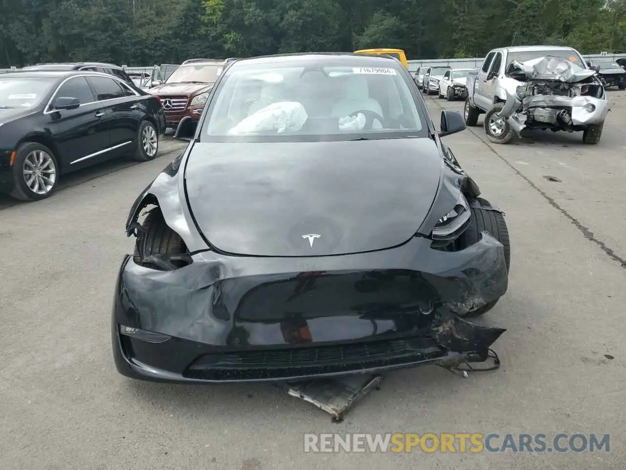 5 Photograph of a damaged car 5YJYGDEF4MF139588 TESLA MODEL Y 2021