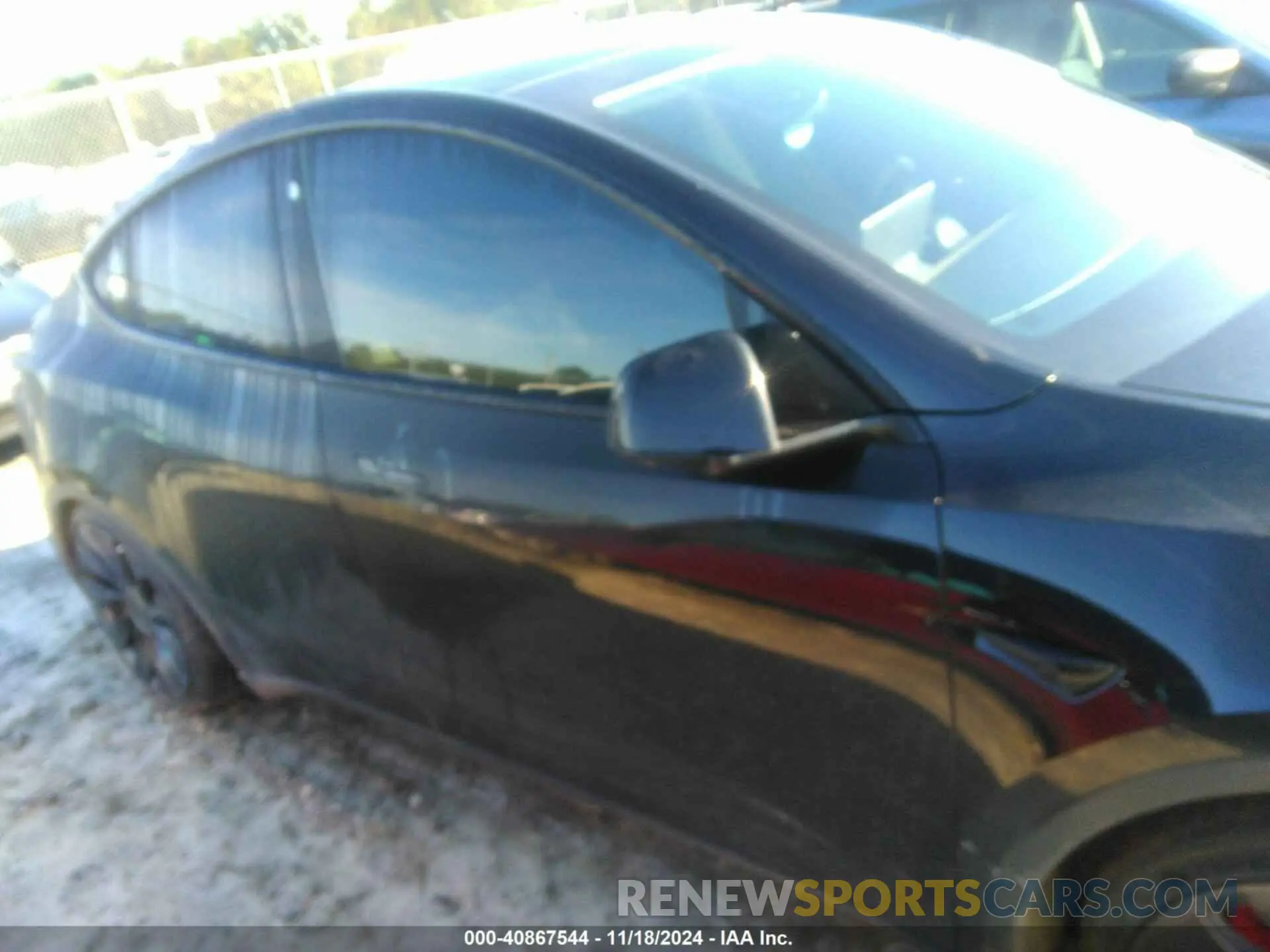12 Photograph of a damaged car 5YJYGDEF5MF197273 TESLA MODEL Y 2021