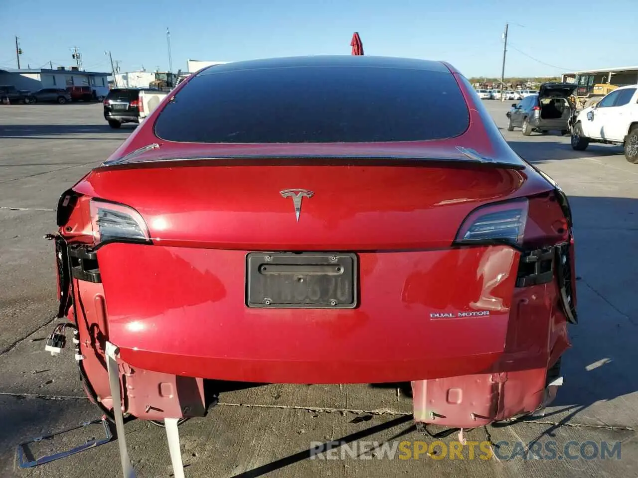 6 Photograph of a damaged car 5YJYGDEF5MF215562 TESLA MODEL Y 2021