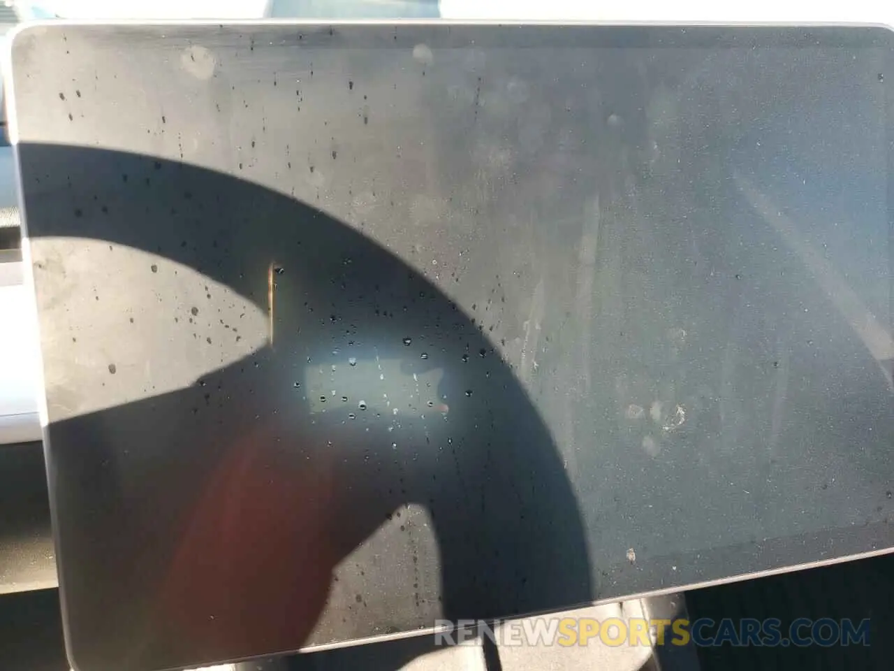 9 Photograph of a damaged car 5YJYGDEF5MF215562 TESLA MODEL Y 2021