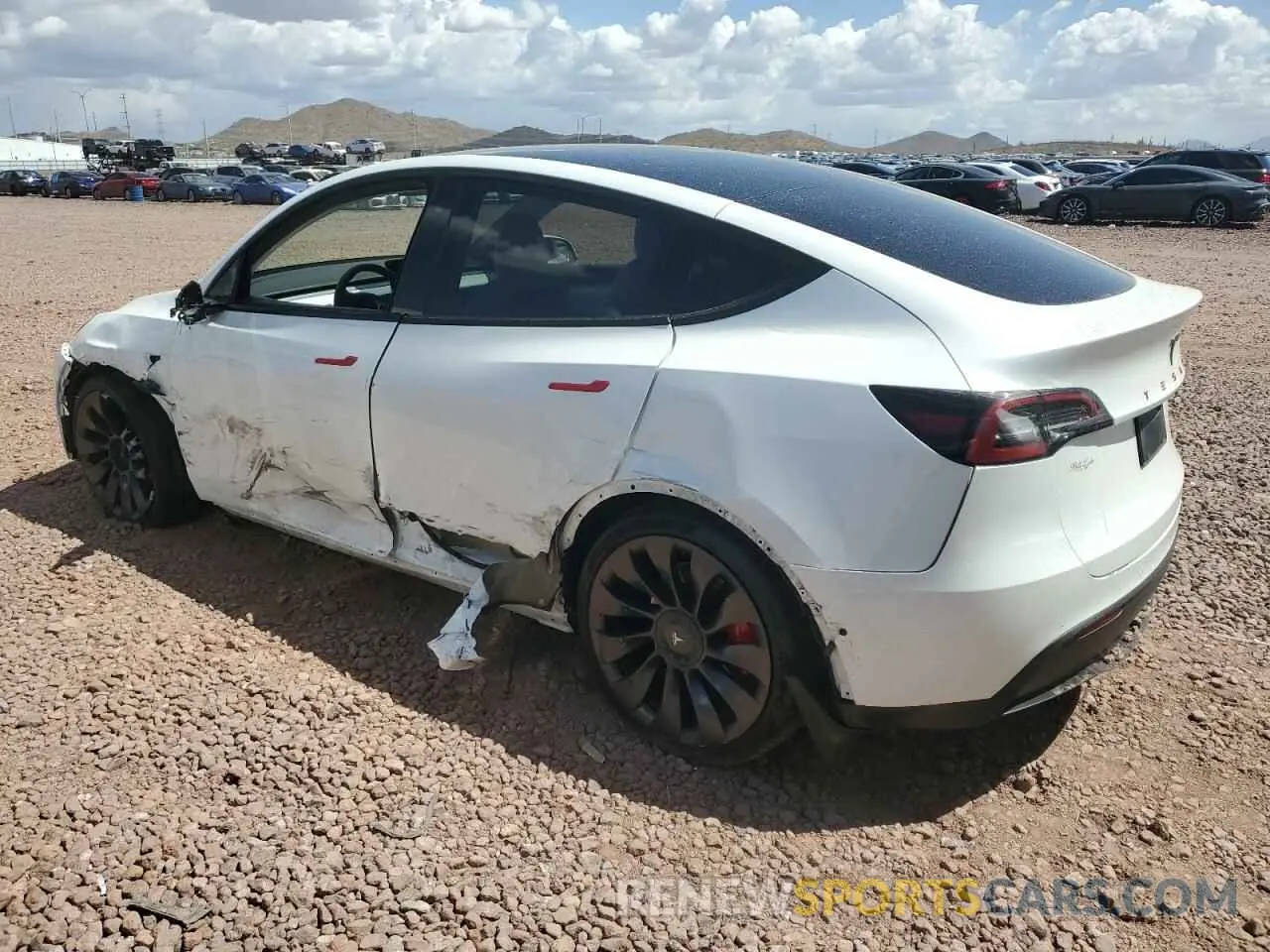 2 Photograph of a damaged car 5YJYGDEF5MF269749 TESLA MODEL Y 2021