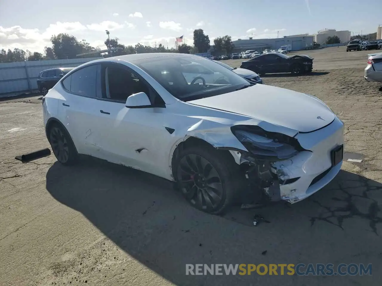 4 Фотография поврежденного автомобиля 5YJYGDEF6MF215621 TESLA MODEL Y 2021