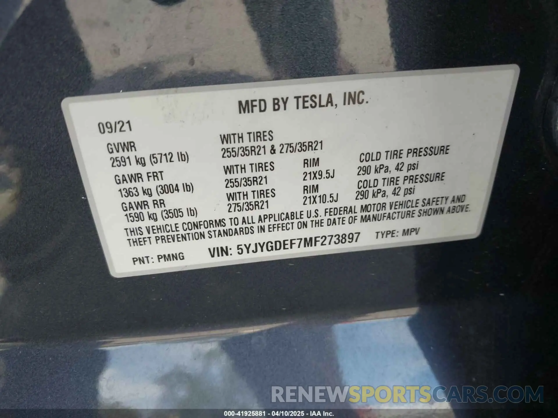 9 Photograph of a damaged car 5YJYGDEF7MF273897 TESLA MODEL Y 2021
