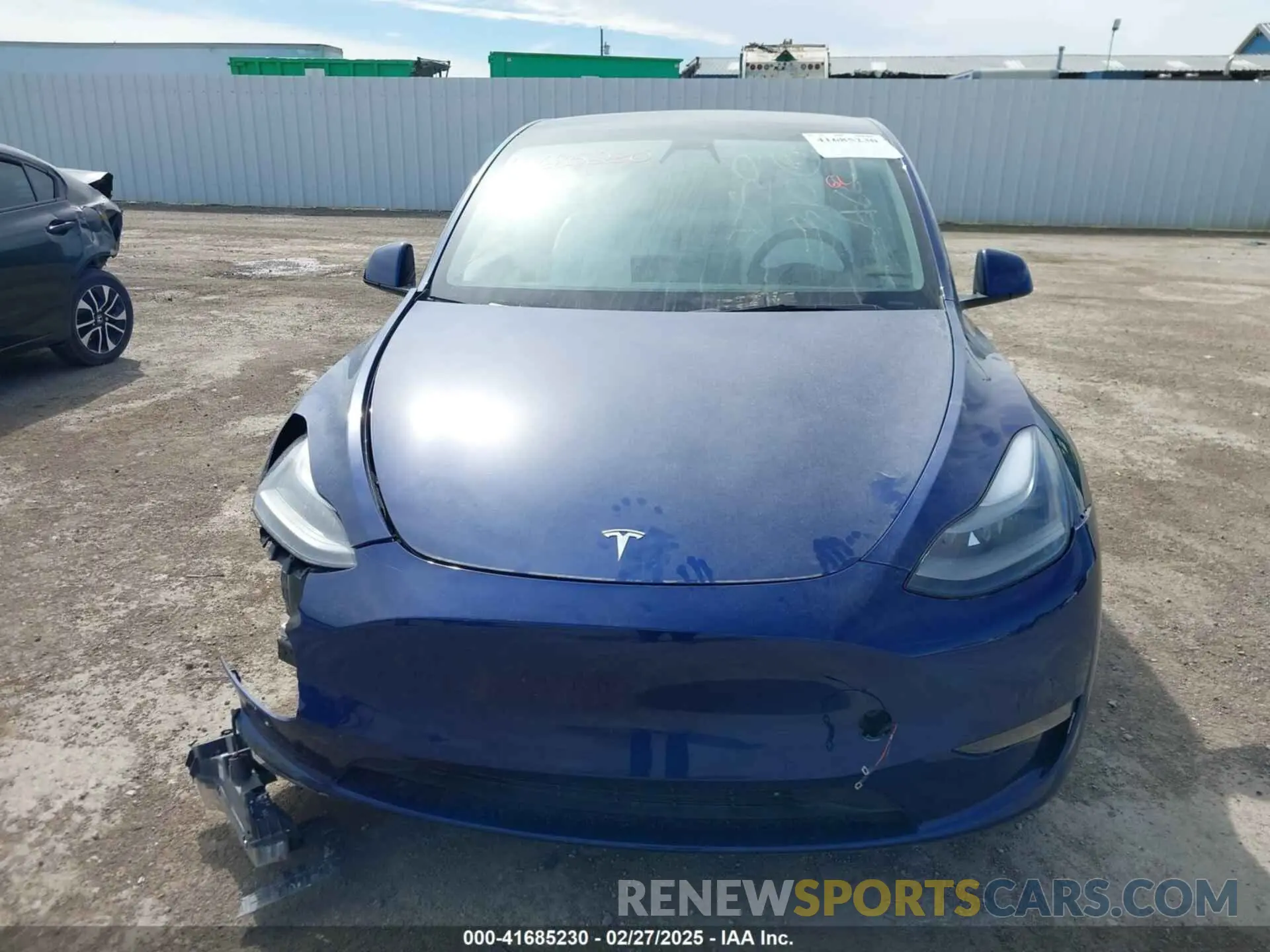 10 Photograph of a damaged car 5YJYGDEF8MF245641 TESLA MODEL Y 2021