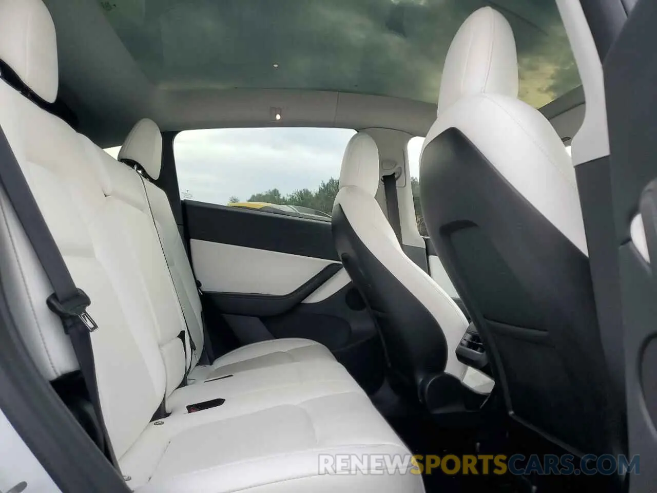 11 Фотография поврежденного автомобиля 5YJYGDEF8MF251682 TESLA MODEL Y 2021