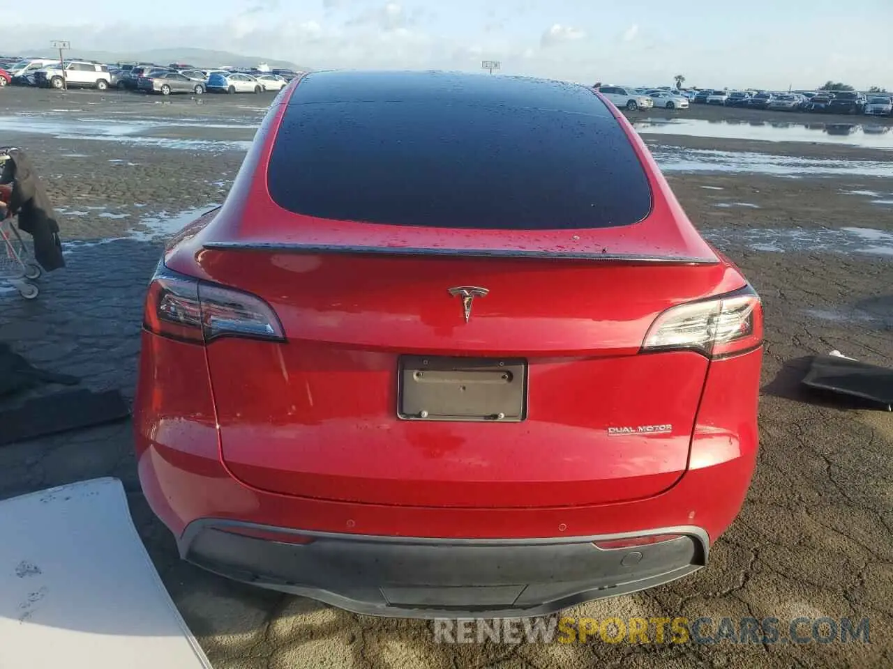 6 Фотография поврежденного автомобиля 5YJYGDEF8MF276050 TESLA MODEL Y 2021