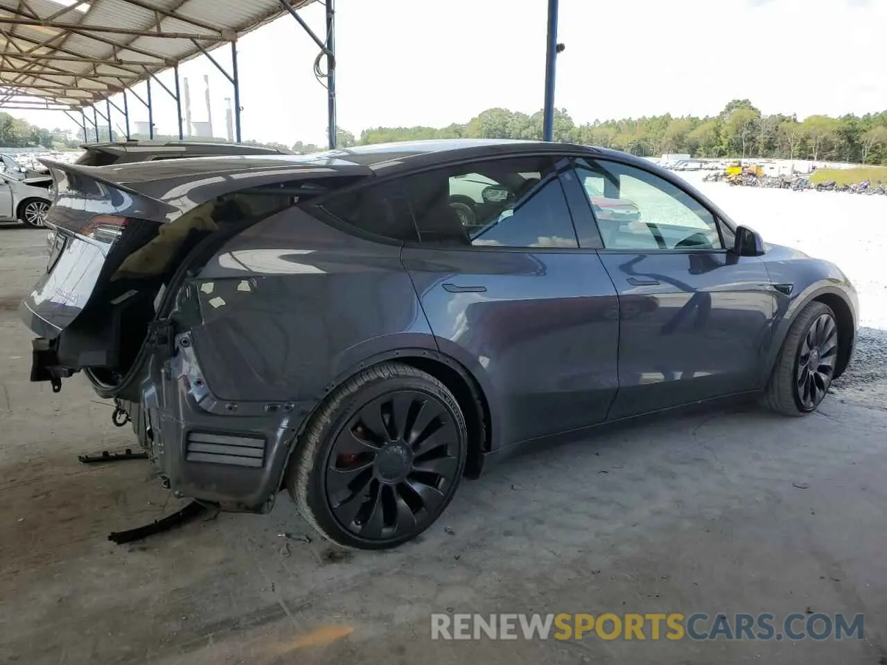 3 Photograph of a damaged car 5YJYGDEF9MF202104 TESLA MODEL Y 2021
