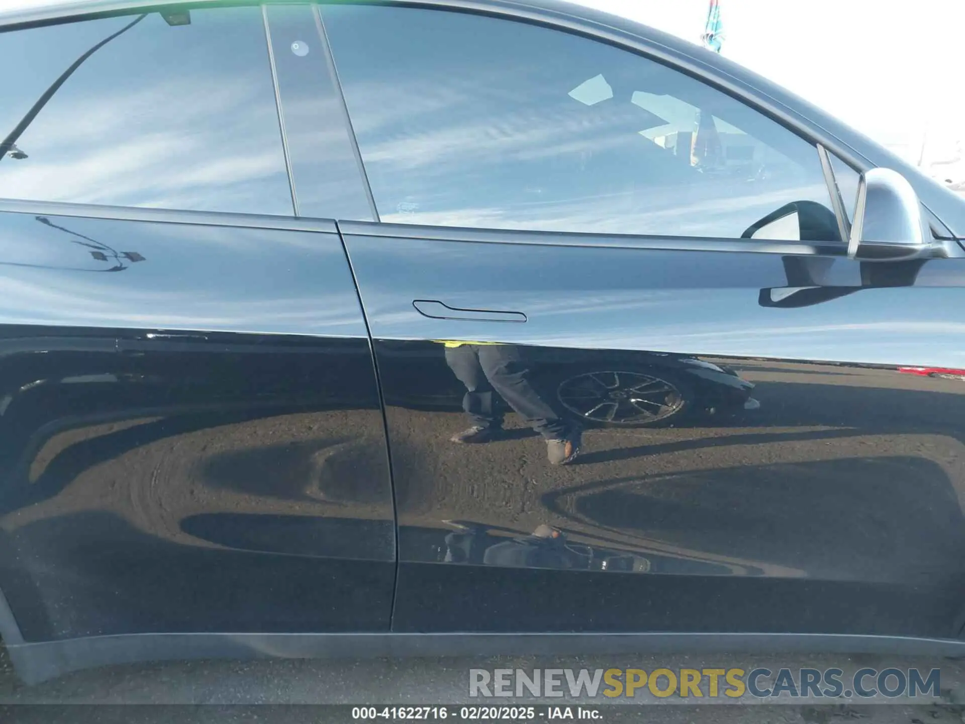 13 Фотография поврежденного автомобиля 5YJYGDEFXMF215895 TESLA MODEL Y 2021