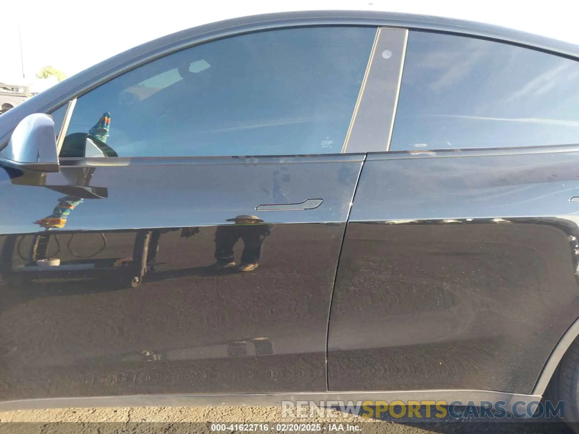14 Фотография поврежденного автомобиля 5YJYGDEFXMF215895 TESLA MODEL Y 2021