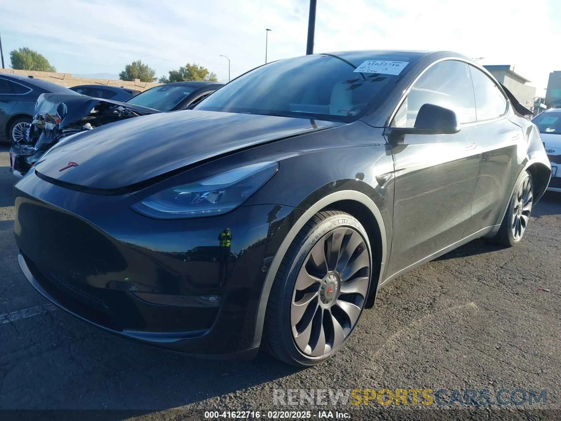 2 Фотография поврежденного автомобиля 5YJYGDEFXMF215895 TESLA MODEL Y 2021