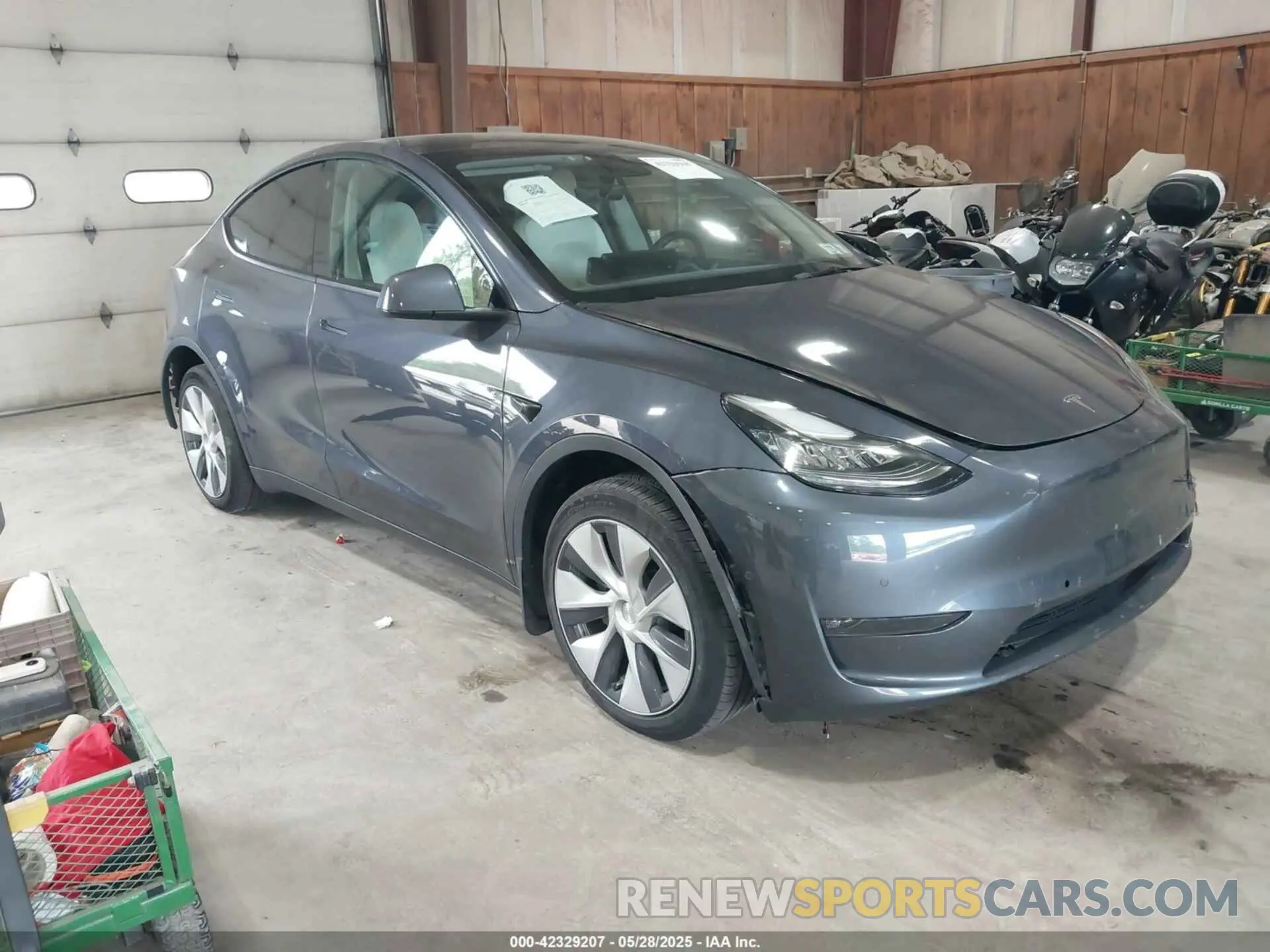 1 Фотография поврежденного автомобиля 7SAYGAEE0NF567801 TESLA MODEL Y 2022