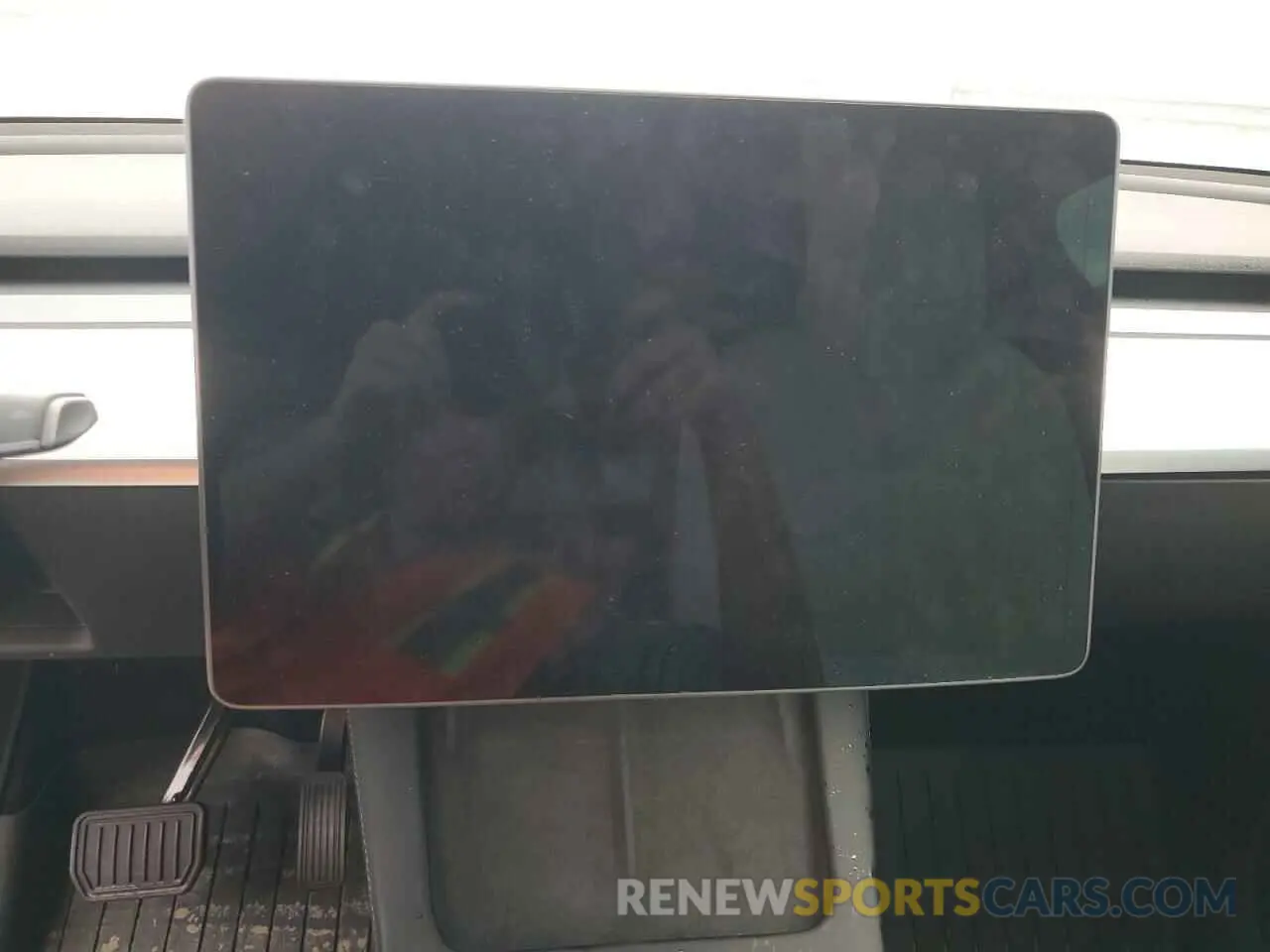 9 Photograph of a damaged car 7SAYGAEE1NF359510 TESLA MODEL Y 2022