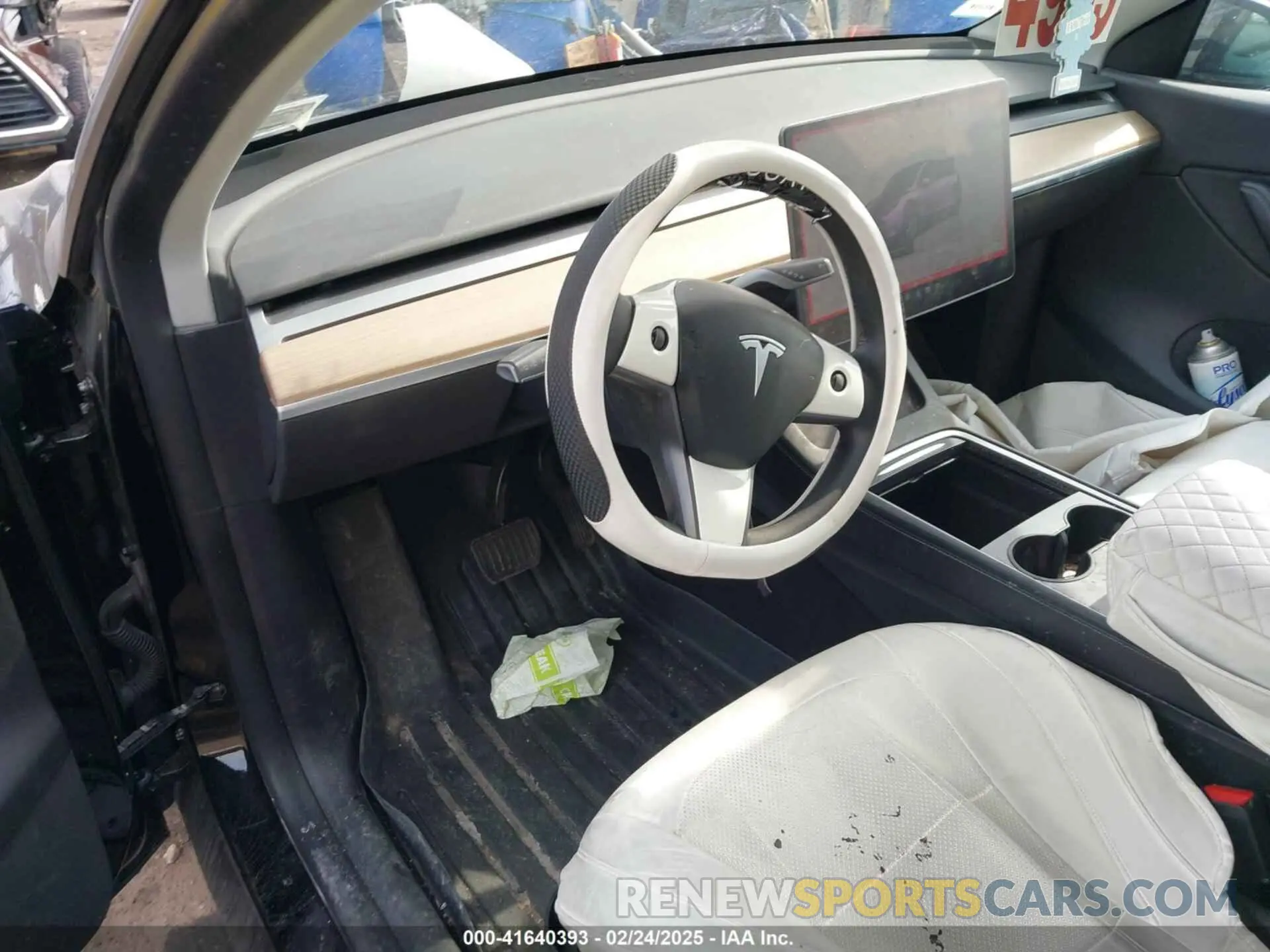 5 Photograph of a damaged car 7SAYGAEE1NF364514 TESLA MODEL Y 2022