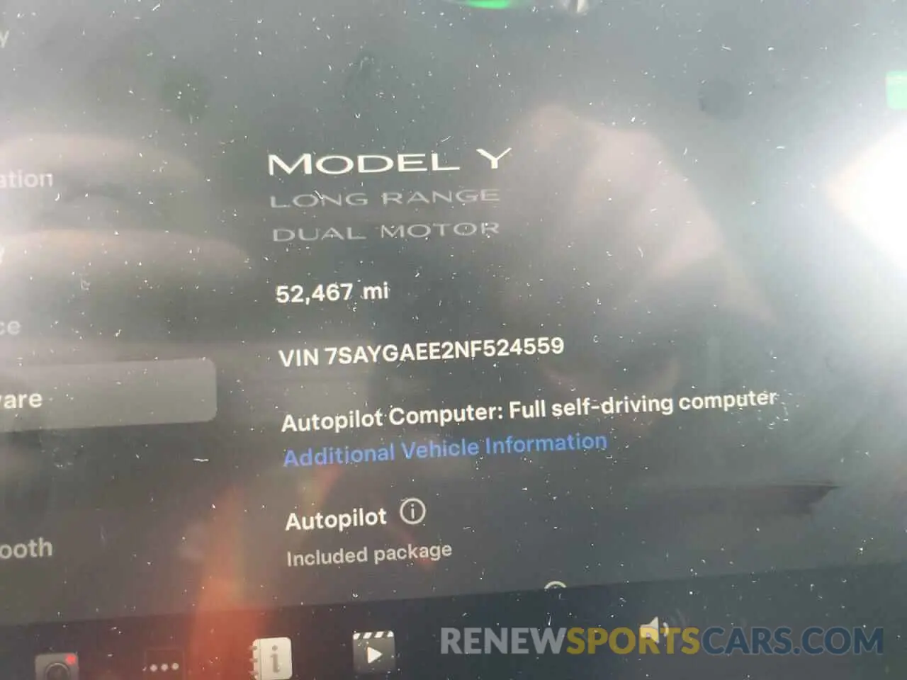 9 Photograph of a damaged car 7SAYGAEE2NF524559 TESLA MODEL Y 2022