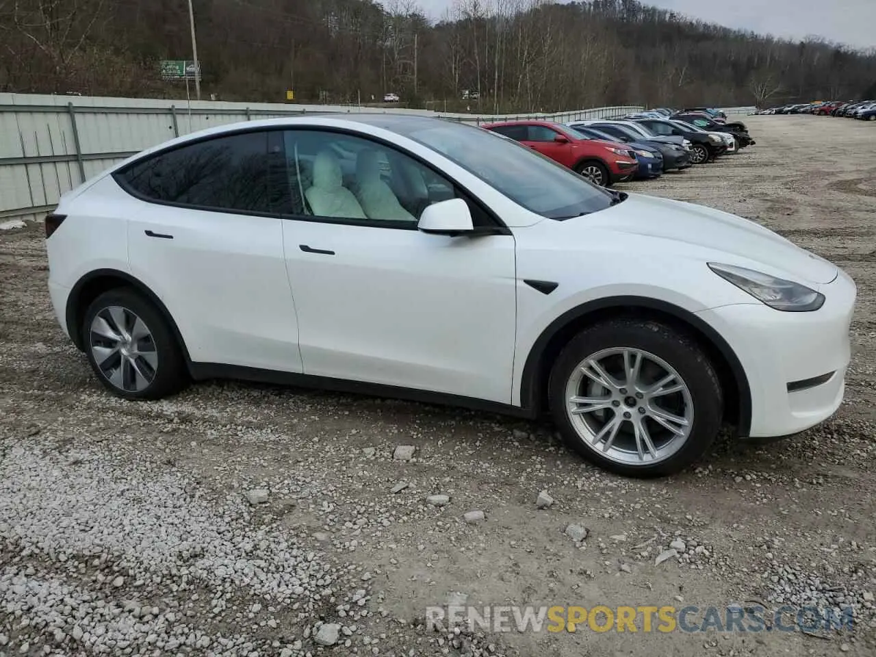 4 Фотография поврежденного автомобиля 7SAYGAEE3NF467627 TESLA MODEL Y 2022