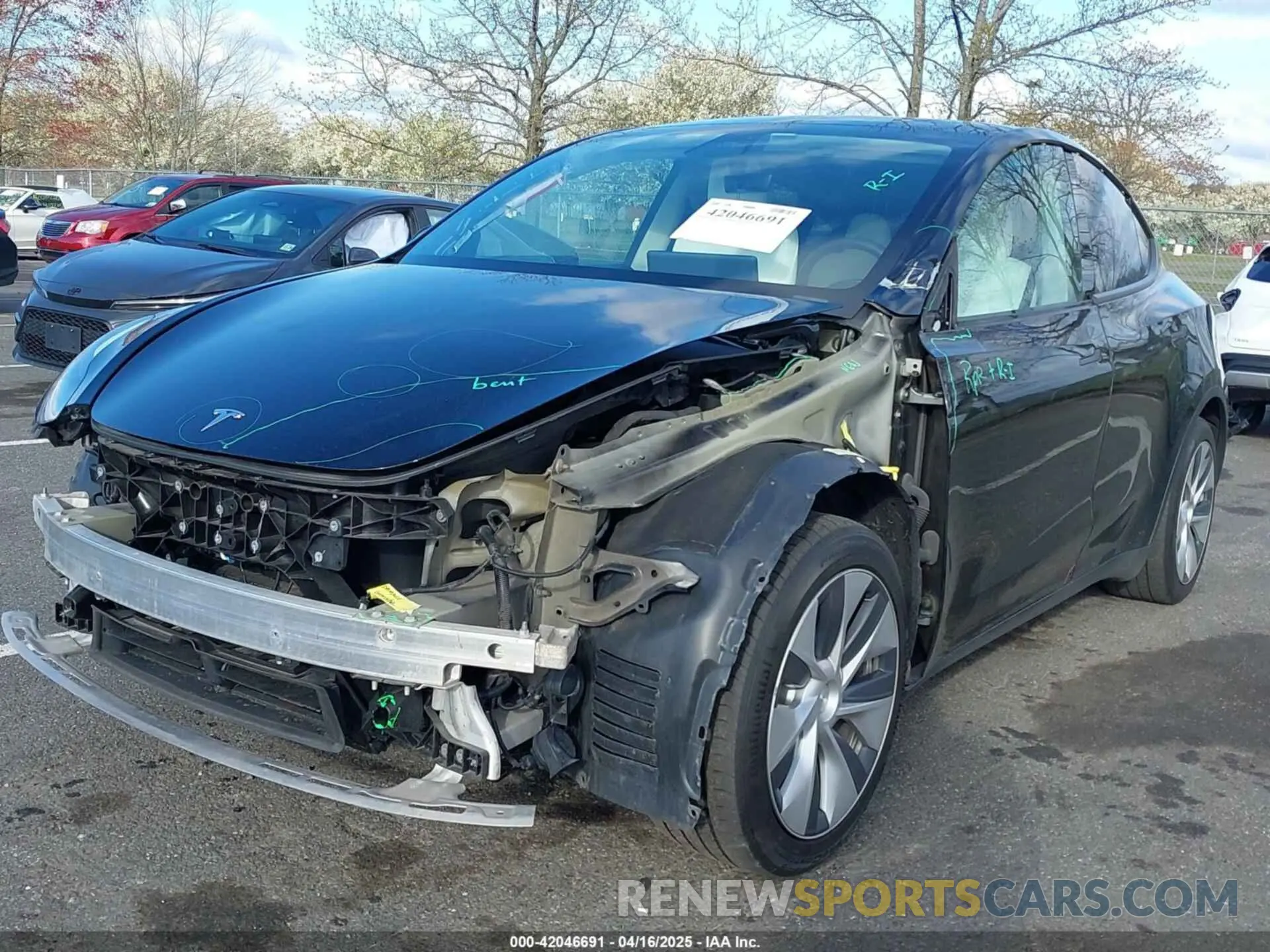 2 Photograph of a damaged car 7SAYGAEE4NF522330 TESLA MODEL Y 2022