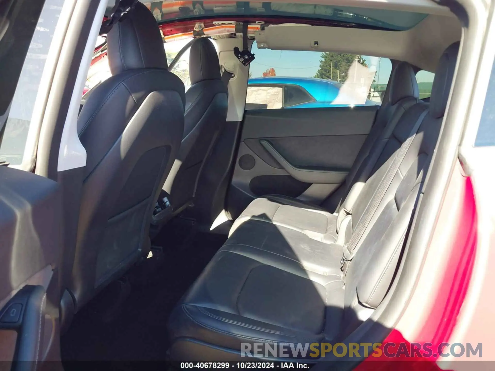 8 Photograph of a damaged car 7SAYGAEE4NF534591 TESLA MODEL Y 2022