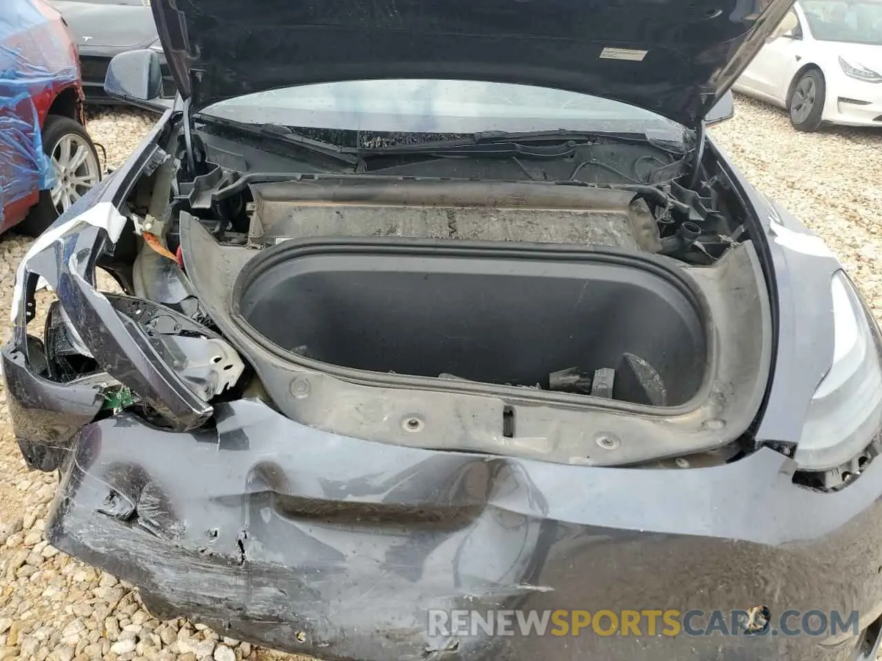 12 Photograph of a damaged car 7SAYGAEE4NF543503 TESLA MODEL Y 2022