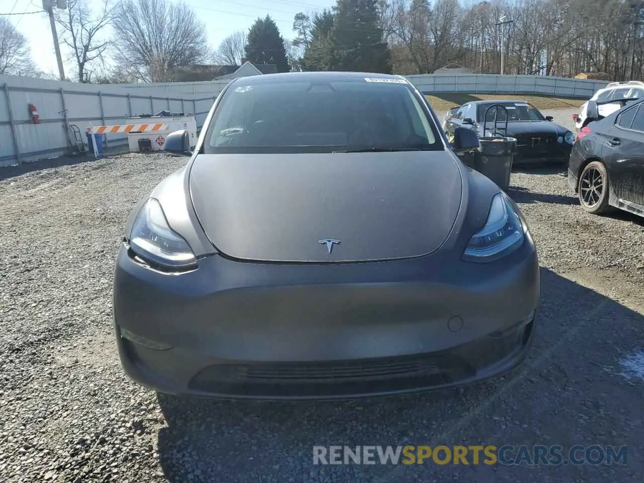 5 Photograph of a damaged car 7SAYGAEE5NF430627 TESLA MODEL Y 2022