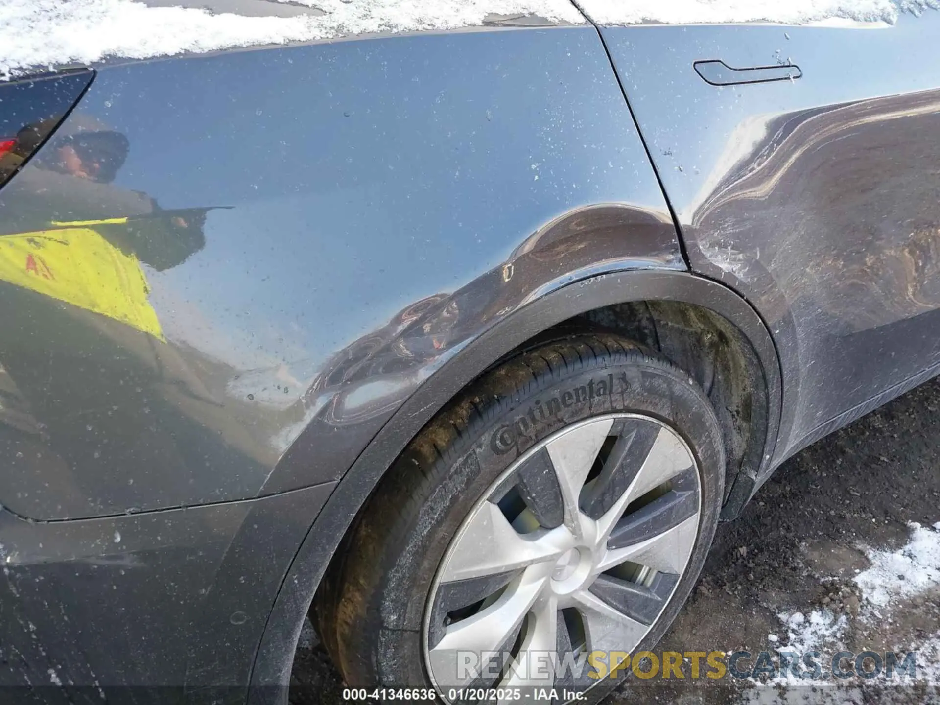6 Photograph of a damaged car 7SAYGAEE5NF542831 TESLA MODEL Y 2022