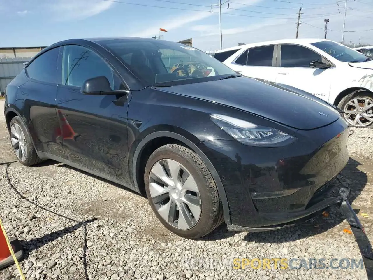 4 Фотография поврежденного автомобиля 7SAYGAEE5NF567017 TESLA MODEL Y 2022