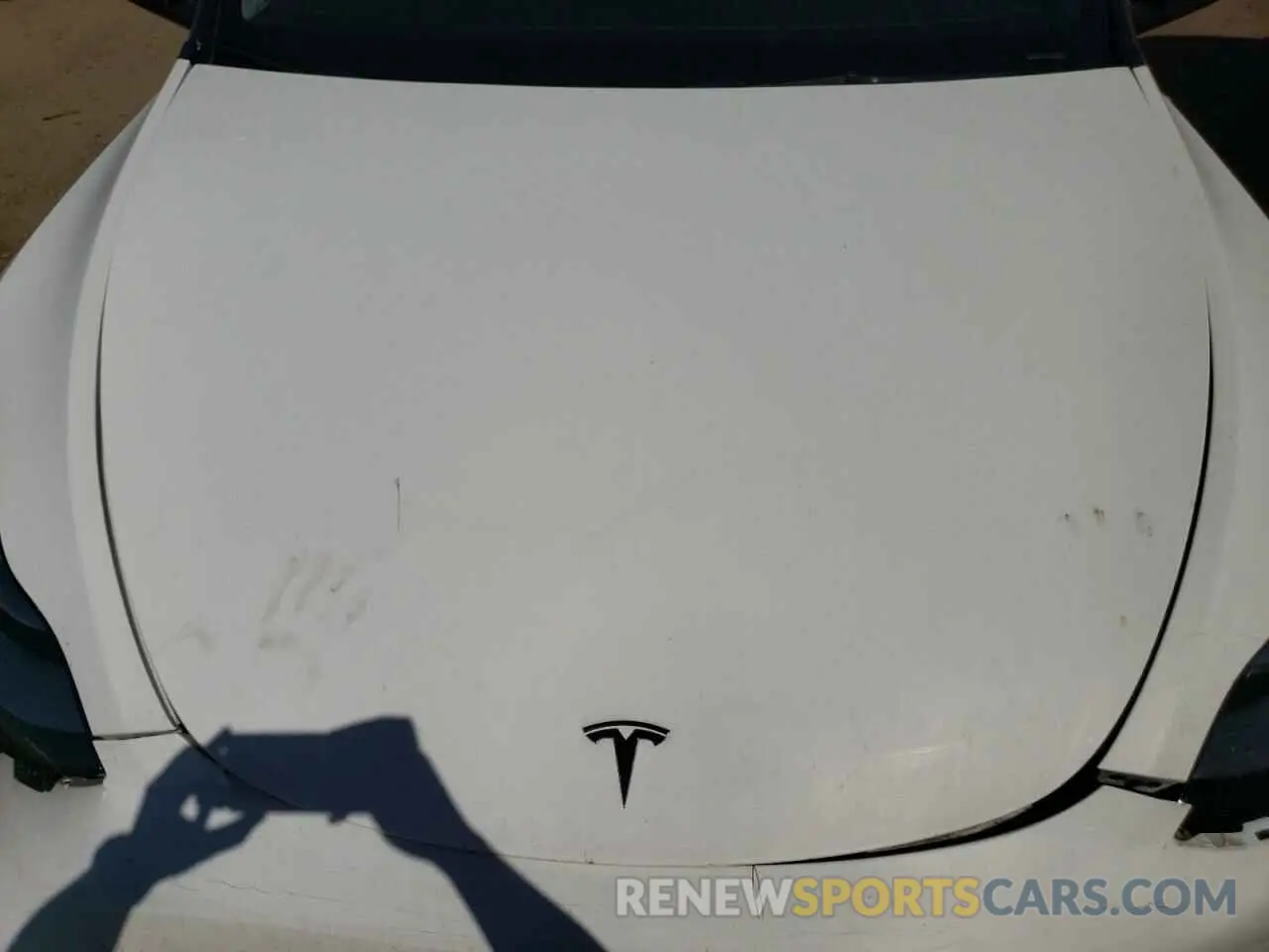 11 Photograph of a damaged car 7SAYGAEE6NF418938 TESLA MODEL Y 2022