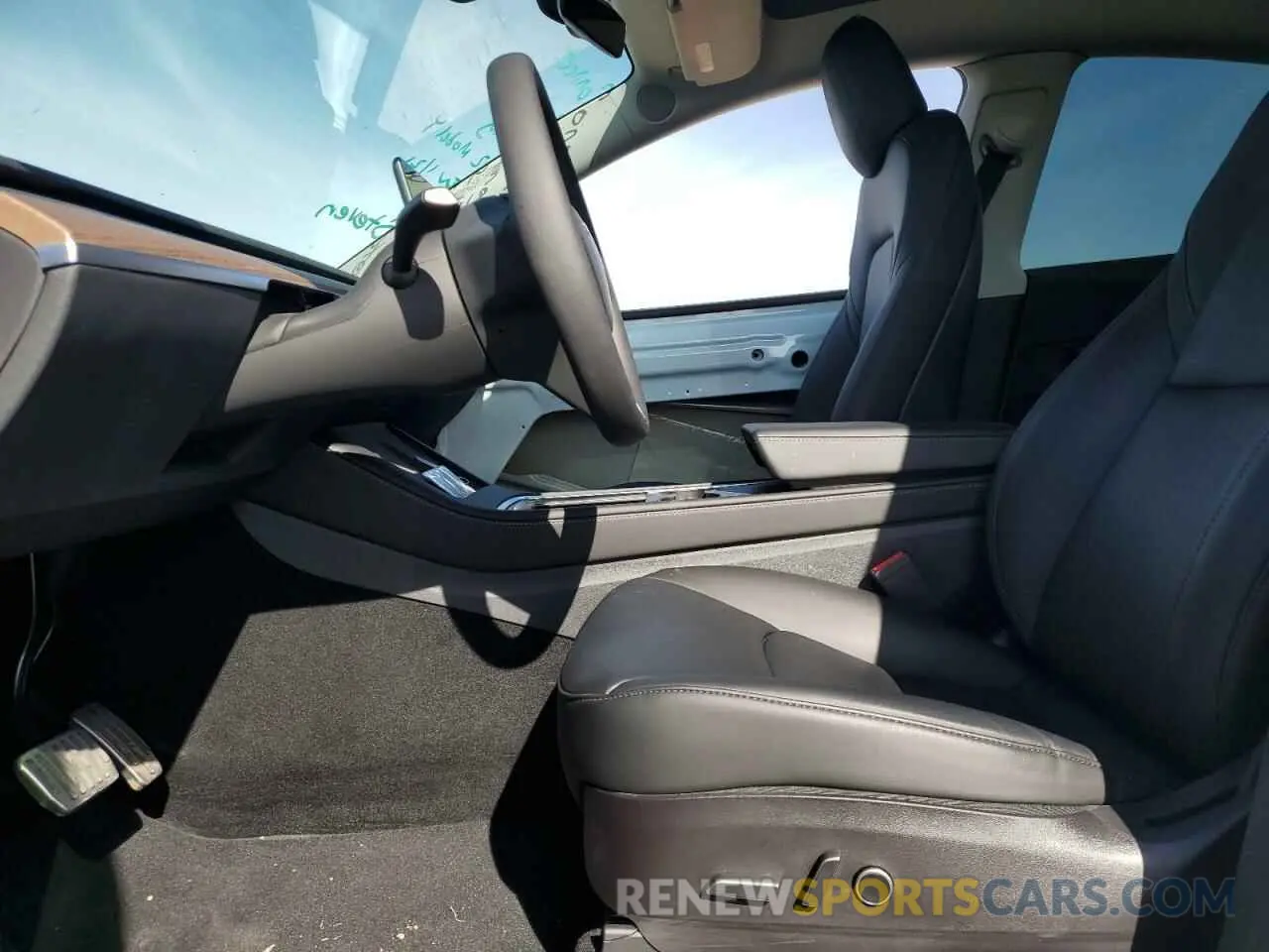 7 Photograph of a damaged car 7SAYGAEE6NF489864 TESLA MODEL Y 2022