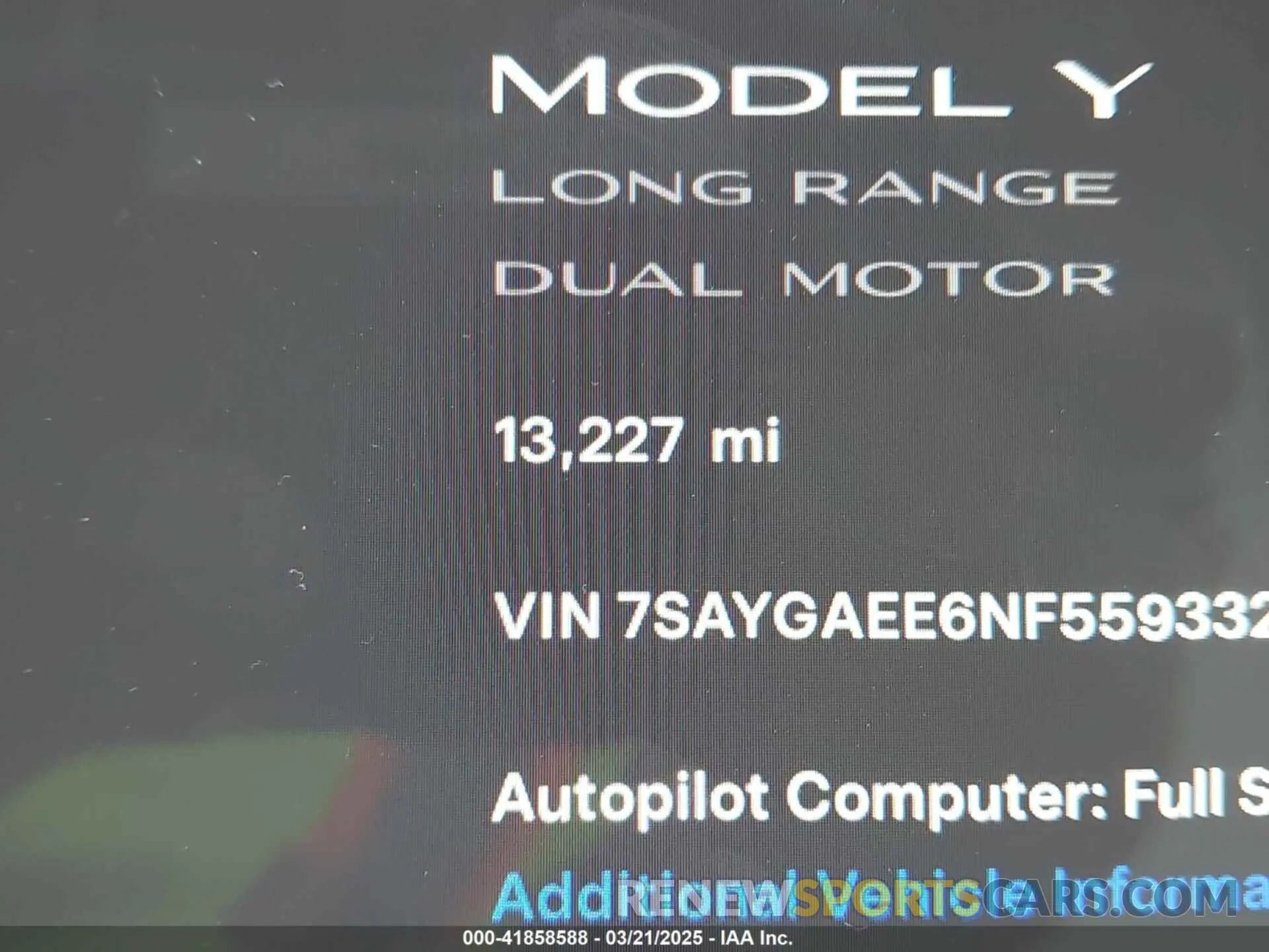 15 Photograph of a damaged car 7SAYGAEE6NF559332 TESLA MODEL Y 2022