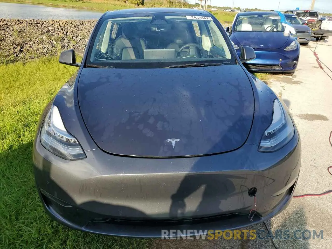 5 Фотография поврежденного автомобиля 7SAYGAEE6NF576132 TESLA MODEL Y 2022