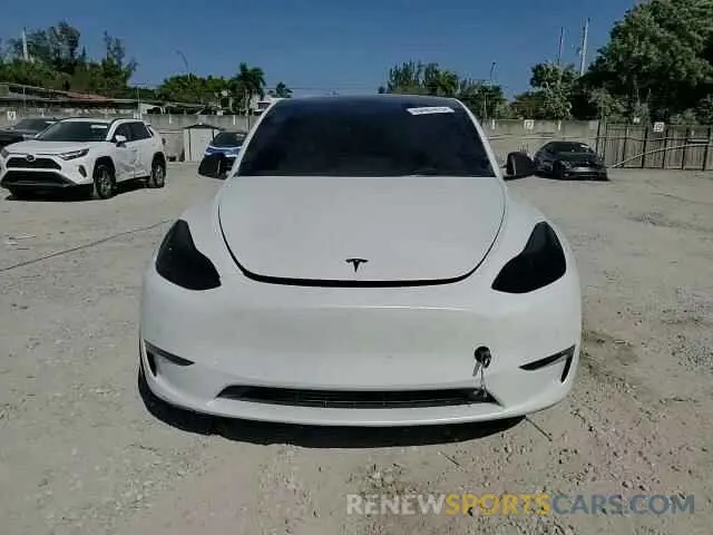 13 Фотография поврежденного автомобиля 7SAYGAEE7NF348088 TESLA MODEL Y 2022