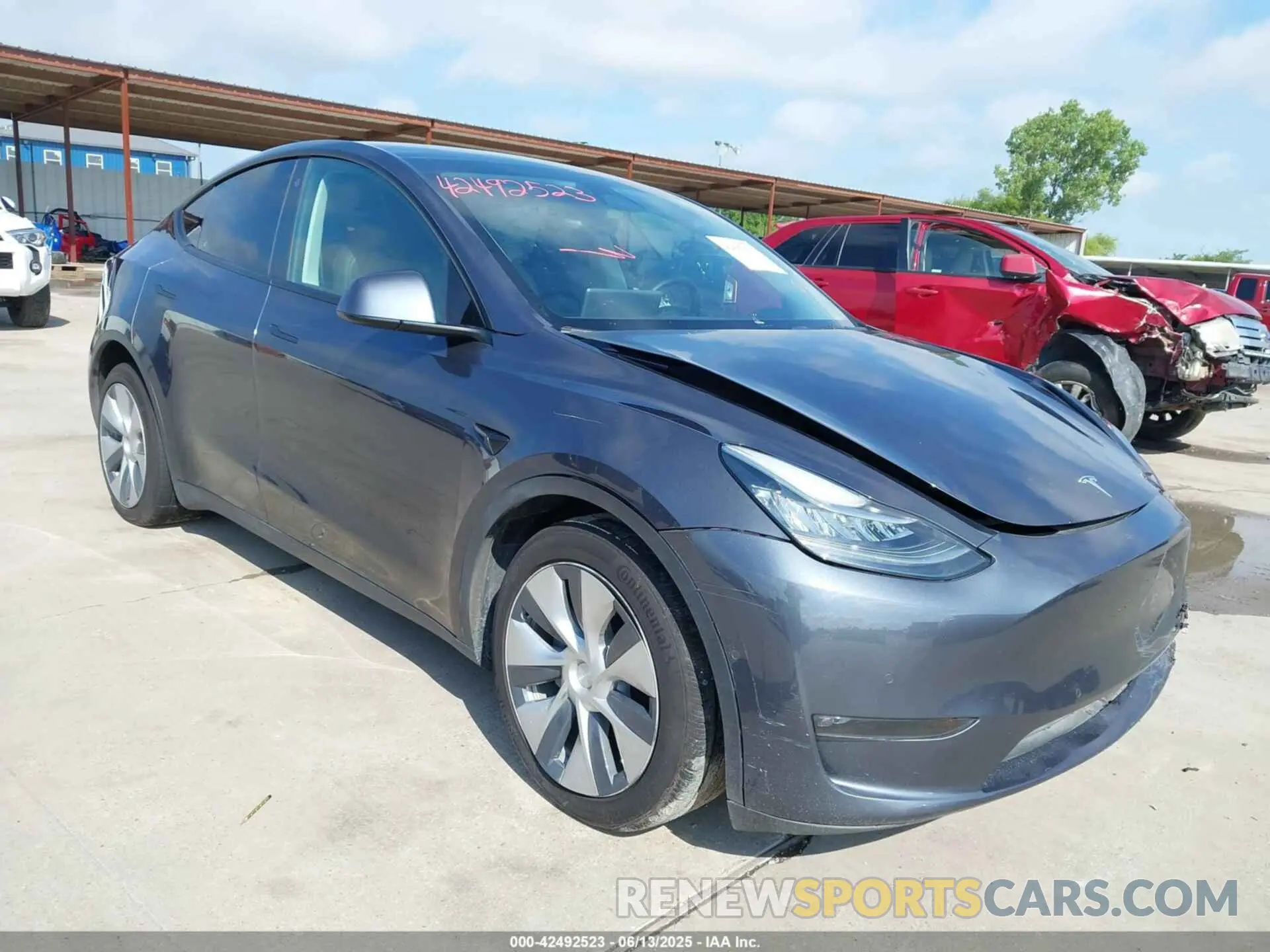 1 Photograph of a damaged car 7SAYGAEE7NF389319 TESLA MODEL Y 2022
