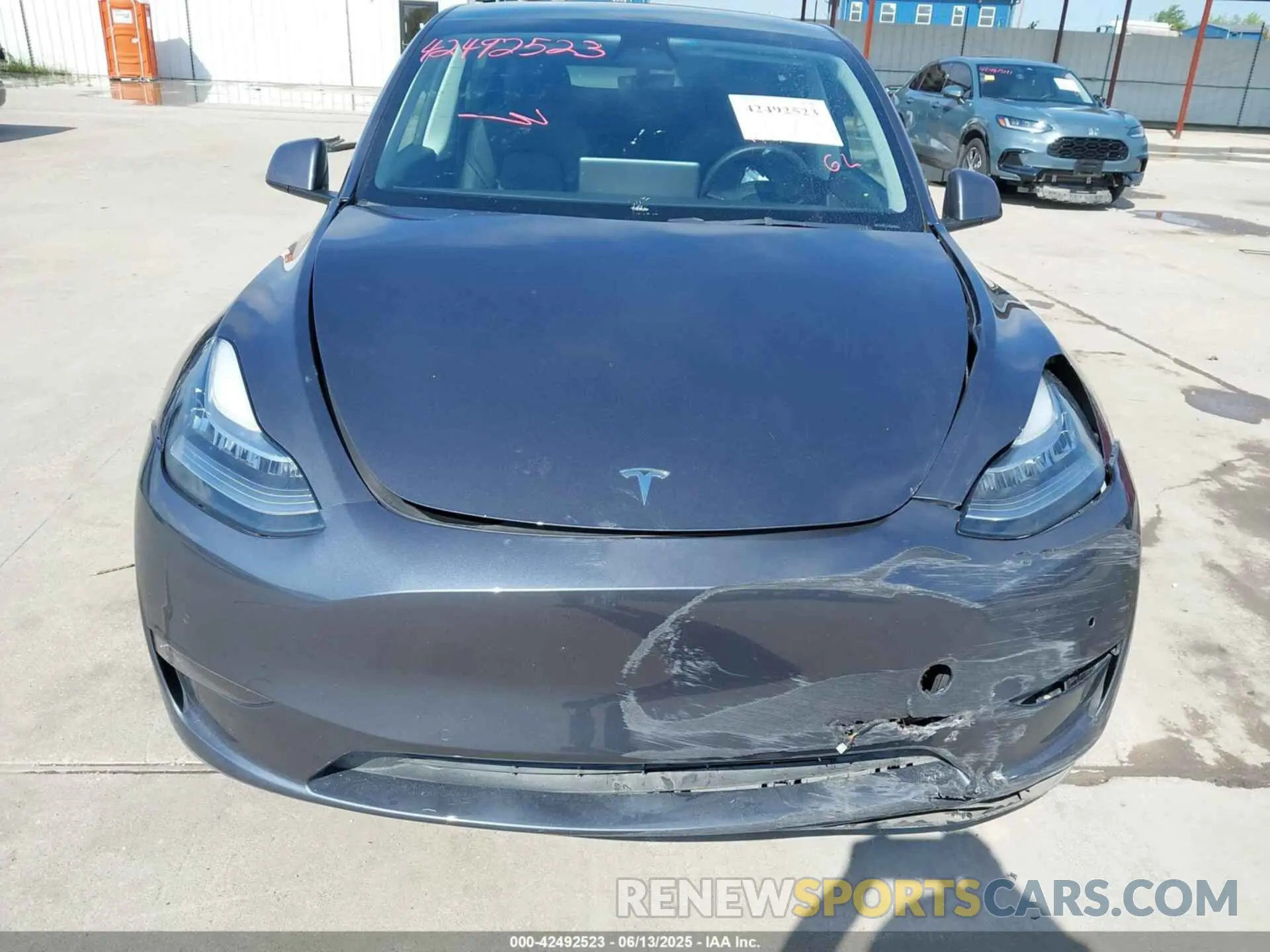 6 Photograph of a damaged car 7SAYGAEE7NF389319 TESLA MODEL Y 2022