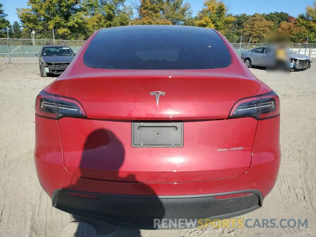 6 Photograph of a damaged car 7SAYGAEE7NF391944 TESLA MODEL Y 2022