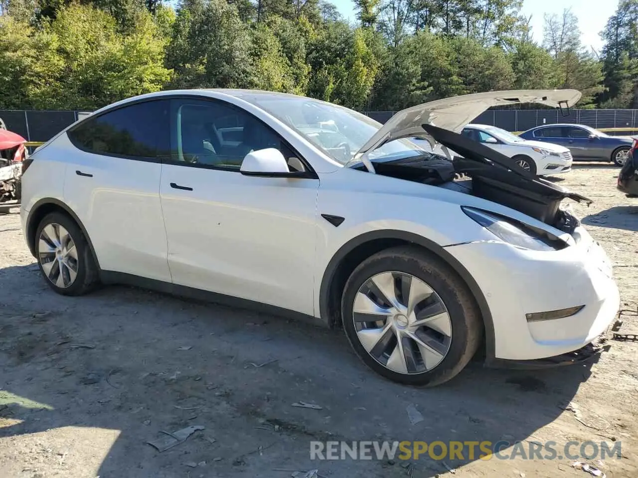4 Photograph of a damaged car 7SAYGAEE8NF358449 TESLA MODEL Y 2022