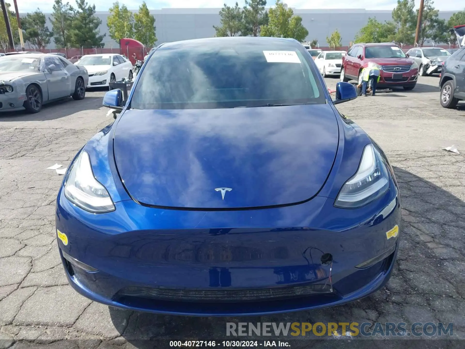 11 Photograph of a damaged car 7SAYGAEE8NF378927 TESLA MODEL Y 2022
