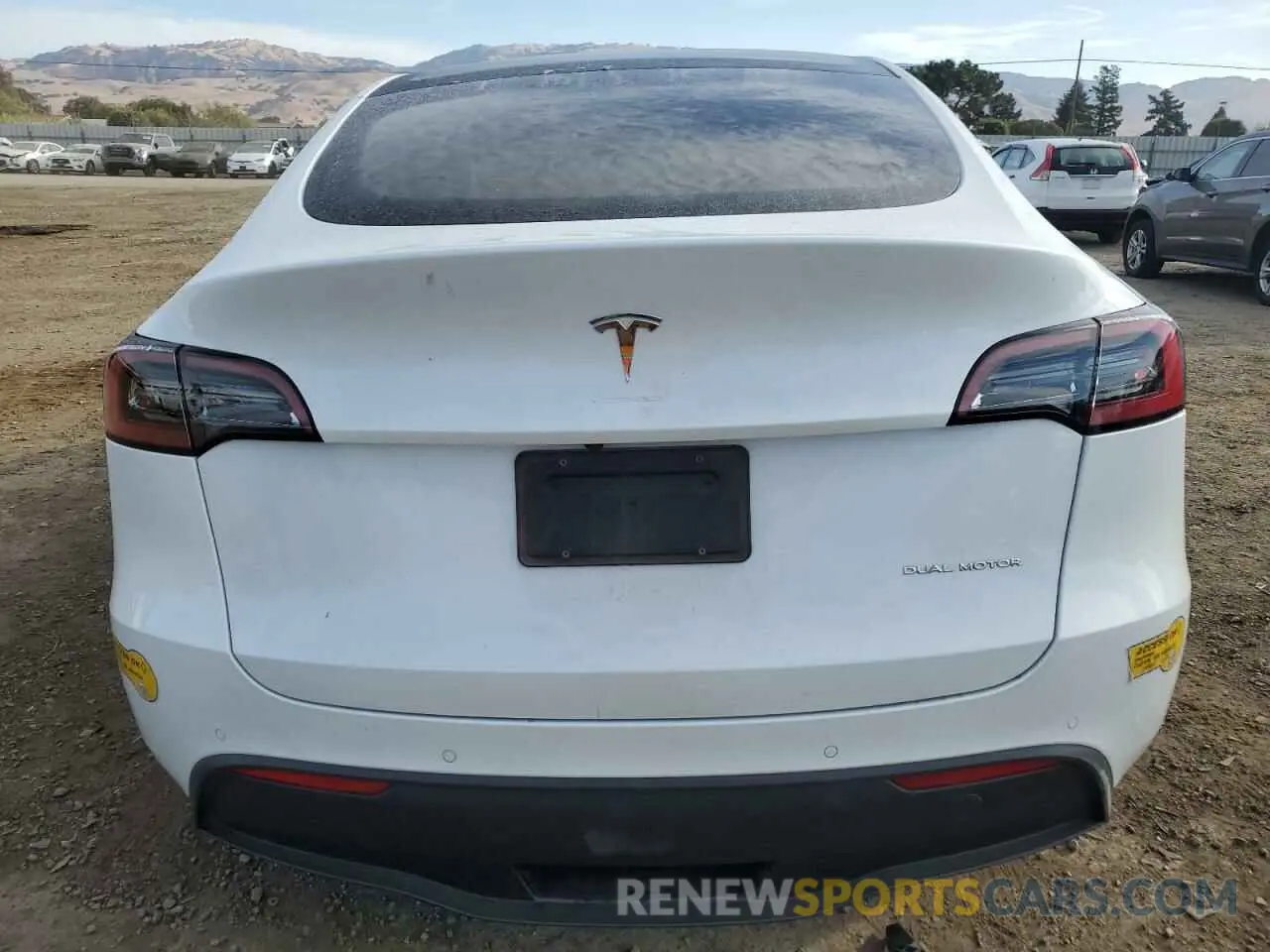 6 Фотография поврежденного автомобиля 7SAYGAEE8NF384436 TESLA MODEL Y 2022
