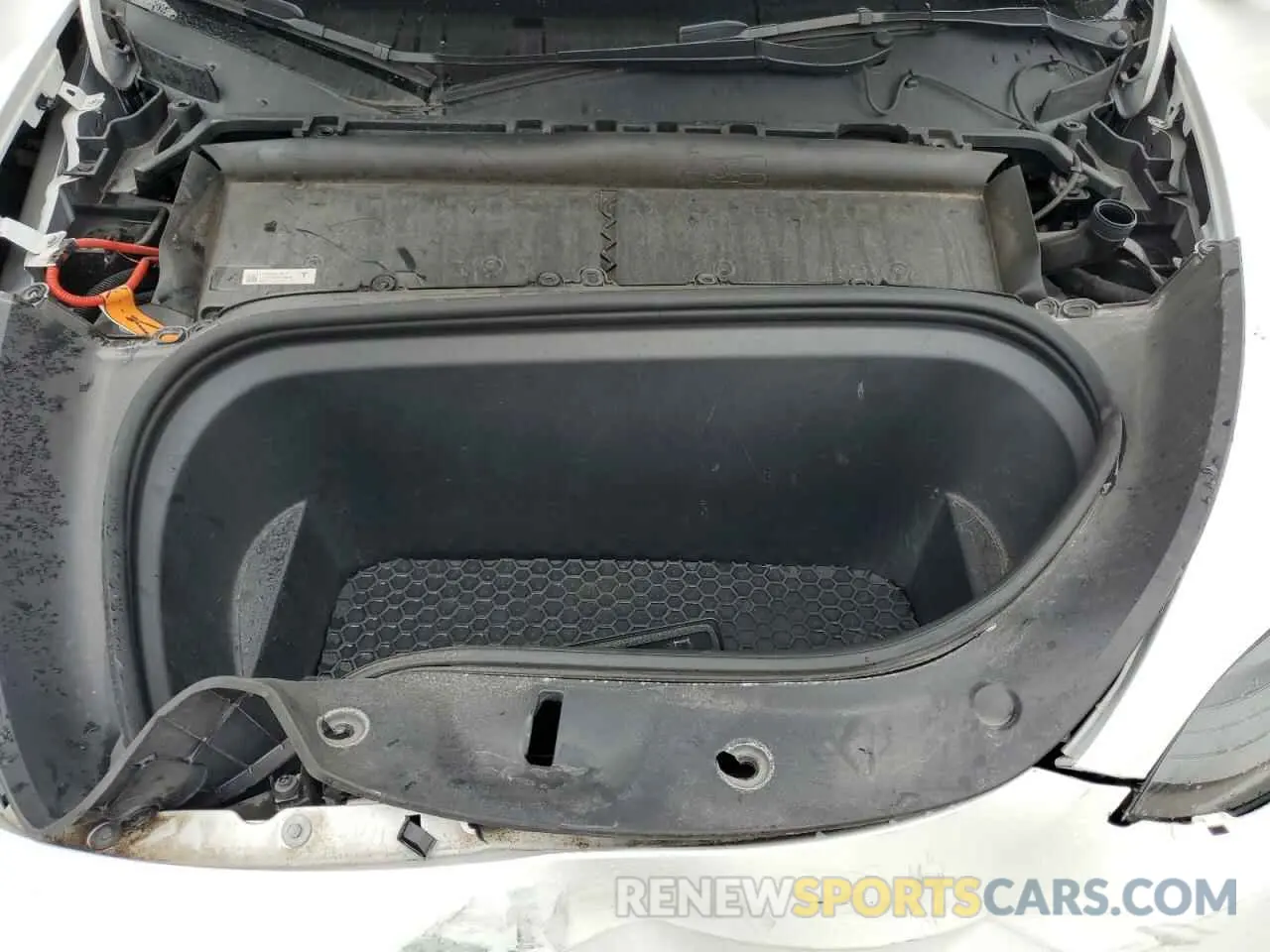 12 Photograph of a damaged car 7SAYGAEE8NF520080 TESLA MODEL Y 2022